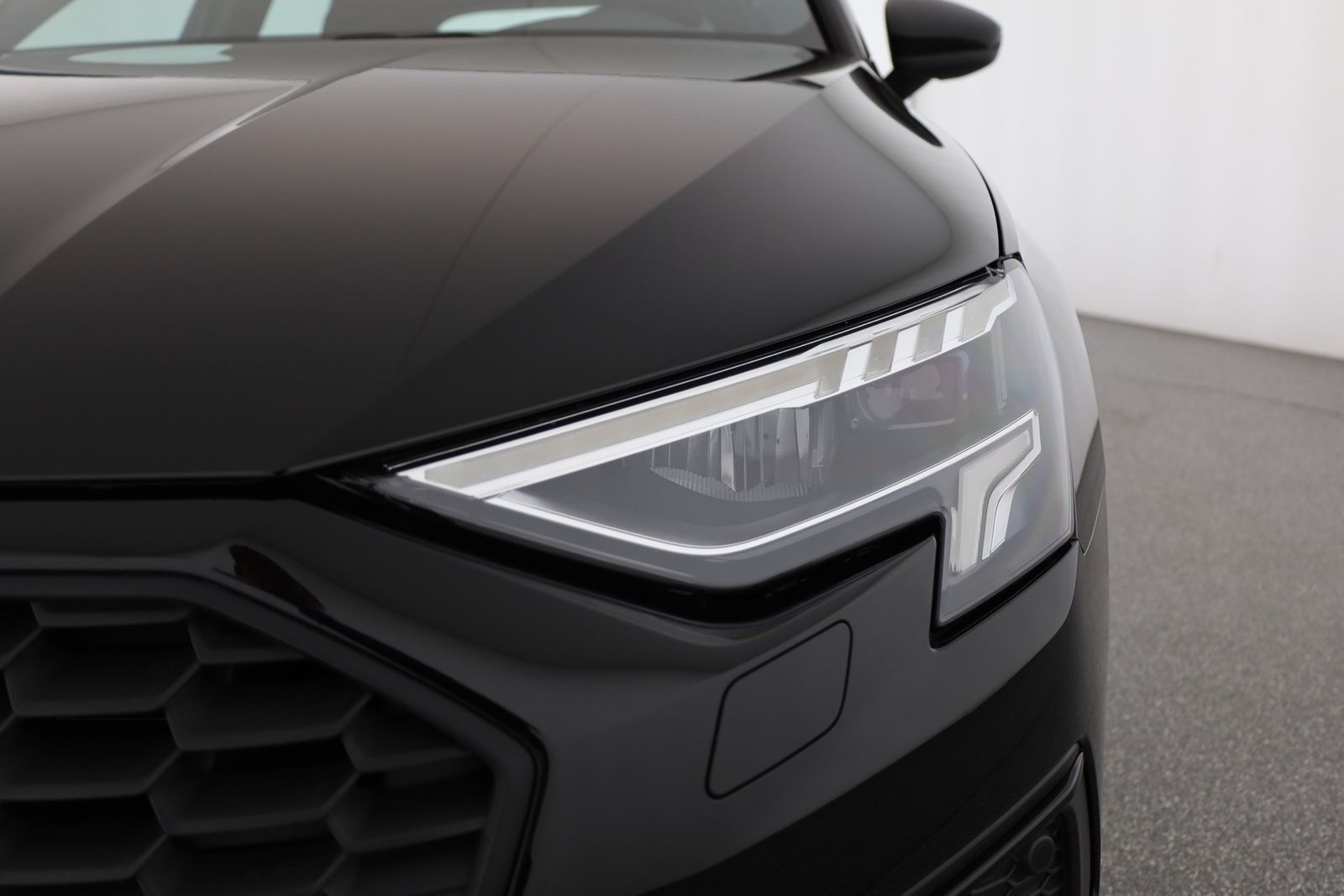 Audi A3 Sportback 40 TFSIe S-Tronic - Samsaru's Car Outlet