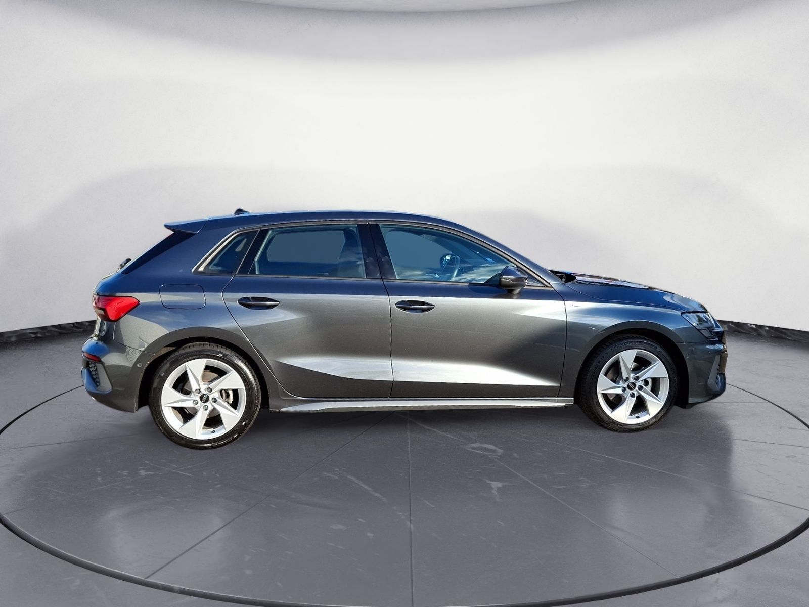 Audi A3 Sportback 35TDI S tronic S line AHK ACCadapt.