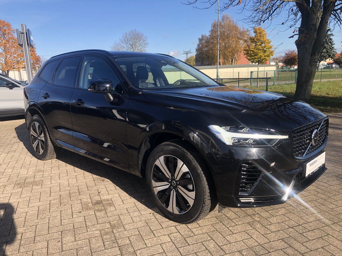Volvo XC60 T6 AWD Plus Dark Plug in Hybrid