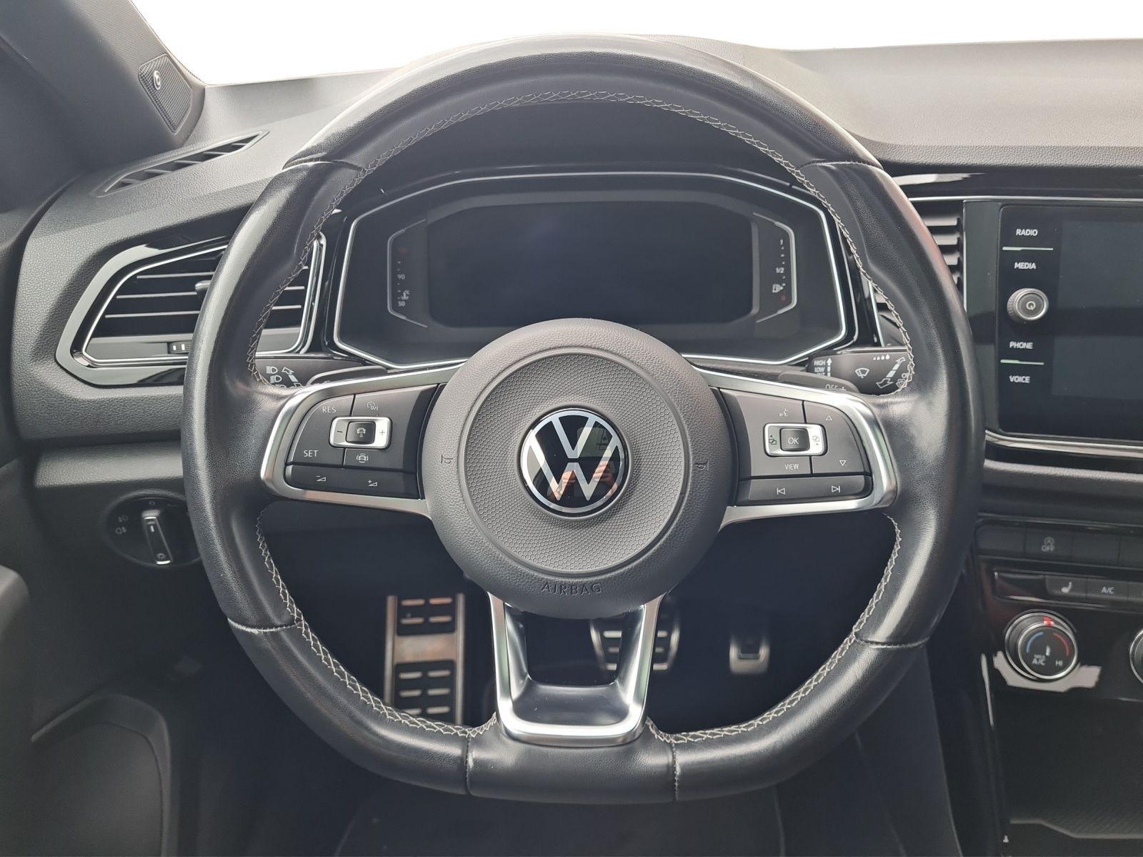 Volkswagen T-Roc 2.0 TSI Sport 4Motion Black - Samsaru's Car Outlet