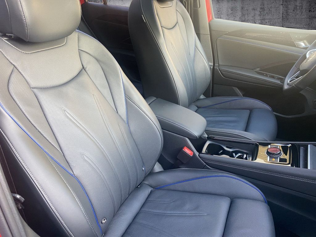 Volkswagen Tiguan 1.5 TSI eHybrid R-Line DSG AHK+PANO+RFK+M