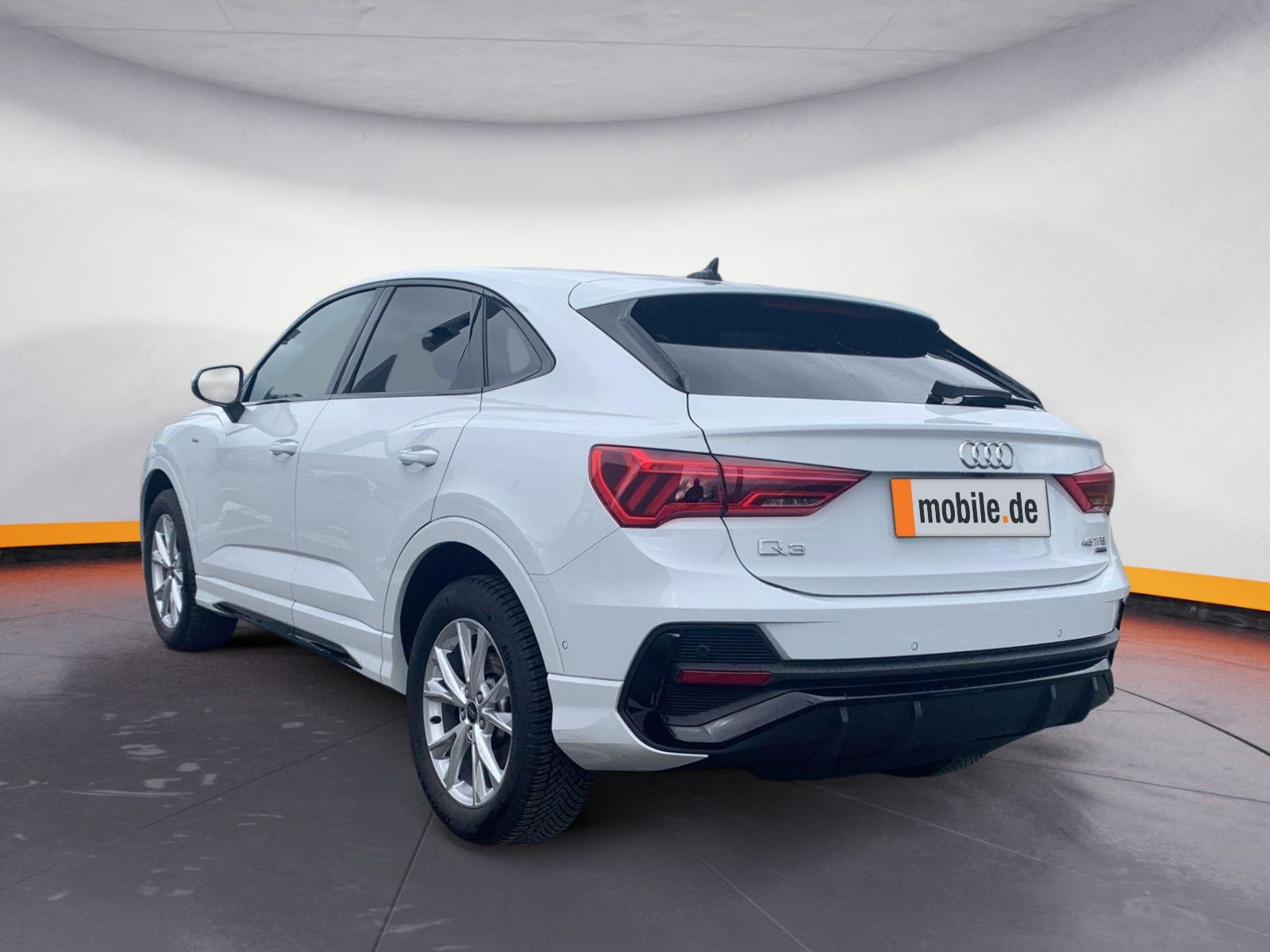 Audi Q3 Sportback 45 TFSI quattro S line - Samsaru's Car Outlet