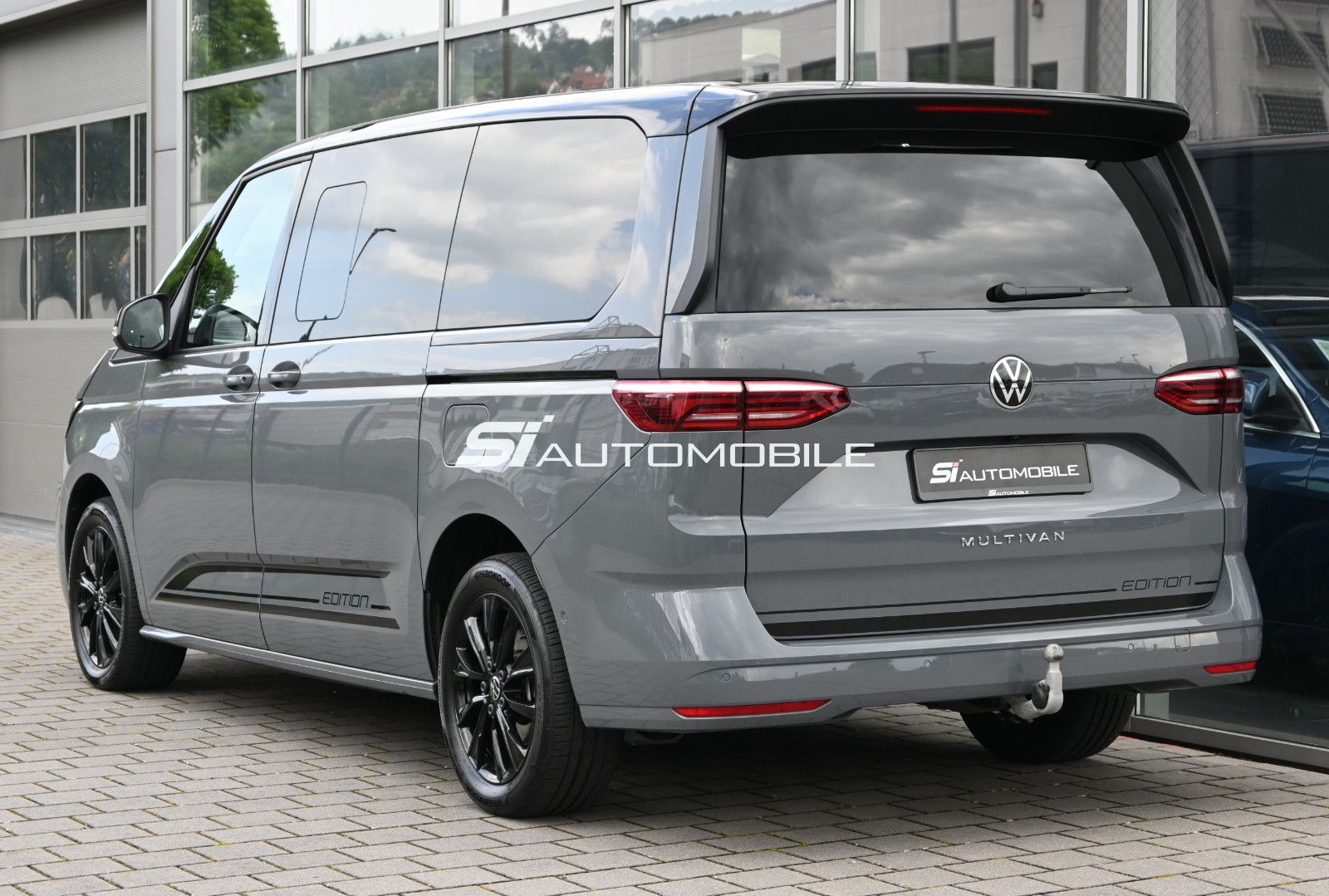 Volkswagen T7 Multivan 2.0 TDI DSG Edition - Samsaru's Car Outlet