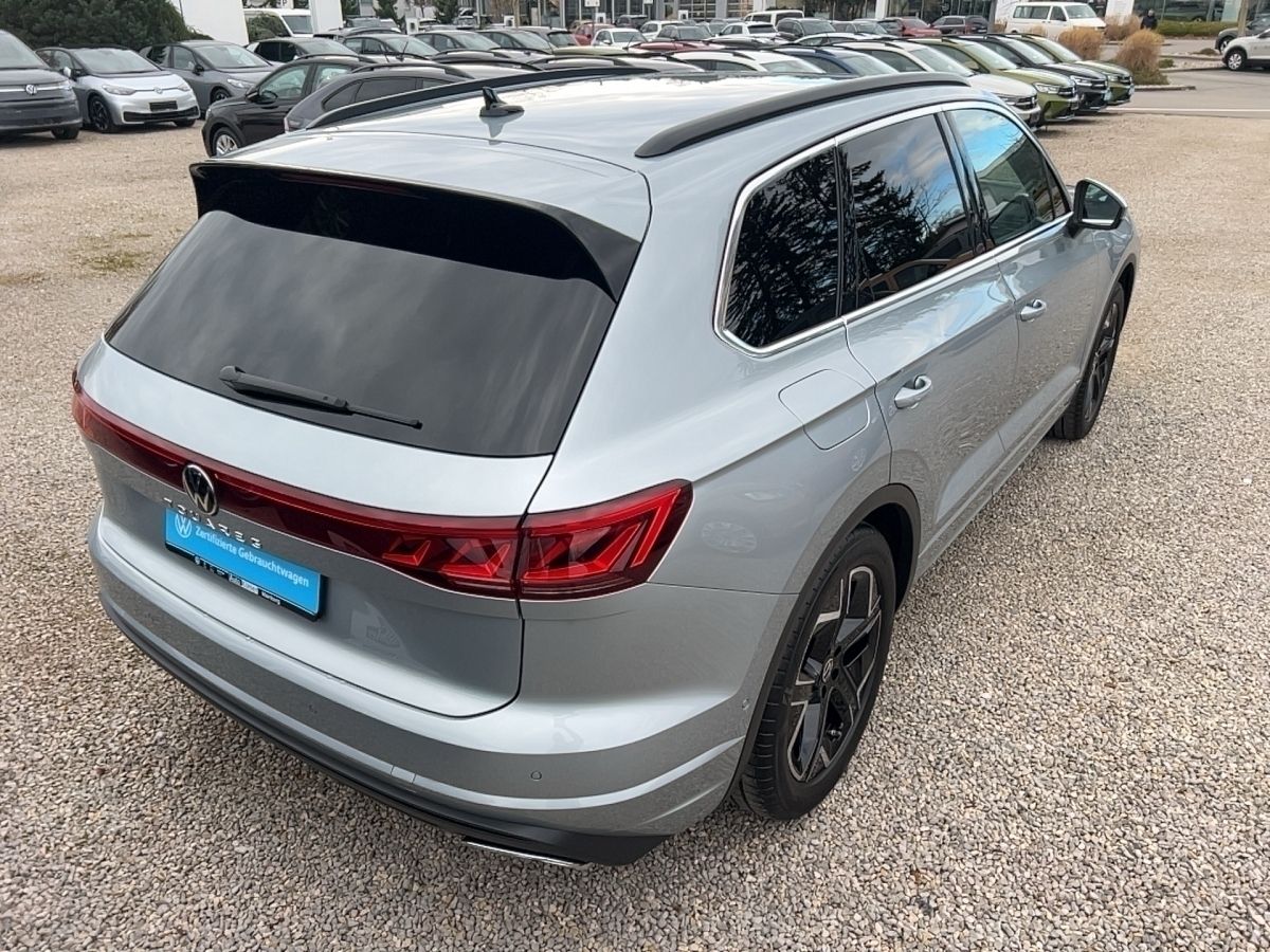 Volkswagen Touareg Elegance TDi - Samsaru's Car Outlet
