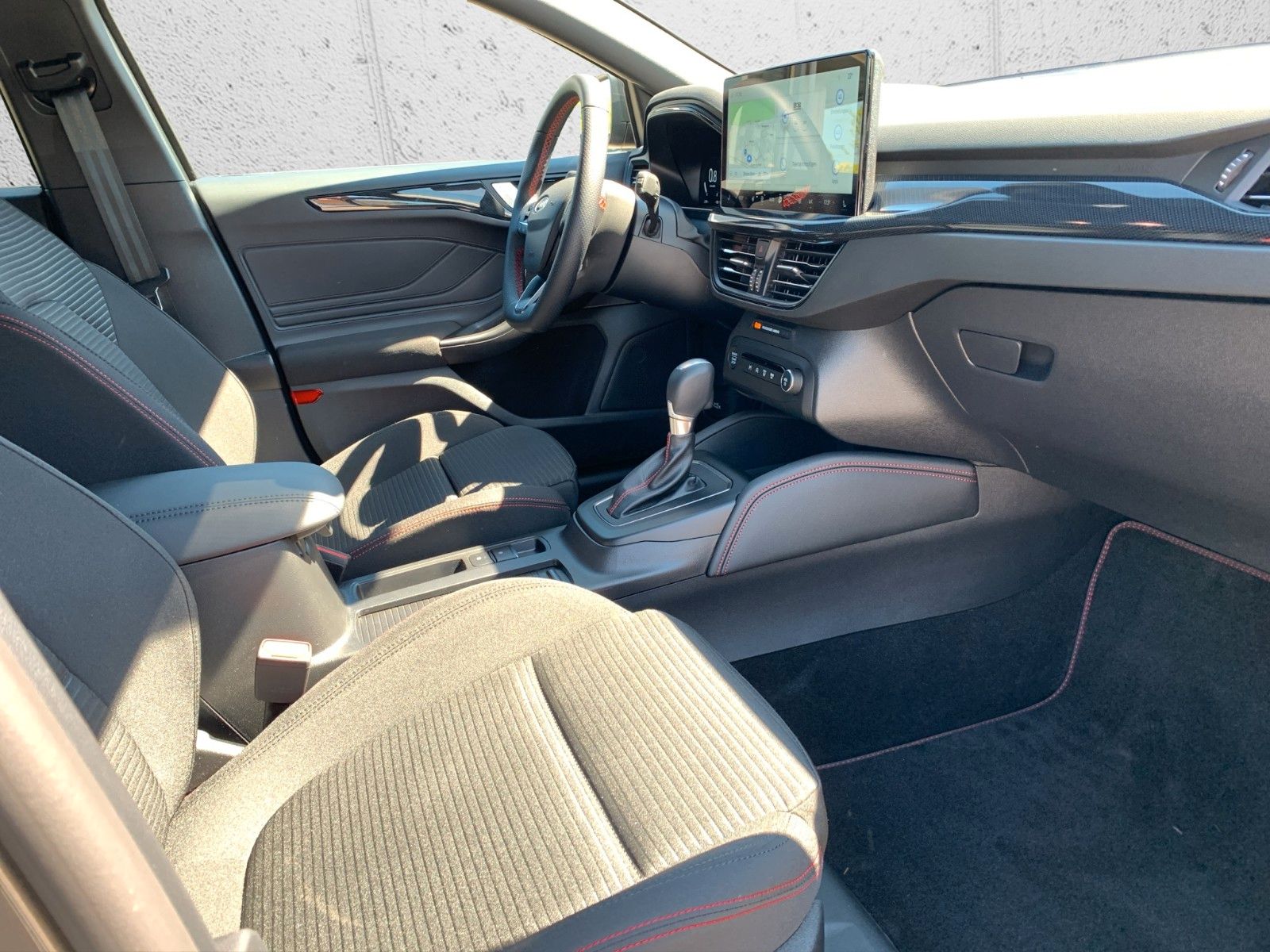 Ford FOCUS ST-LINE X+AUTOMATIK+NAVI+KAMERA+ACC+LED!
