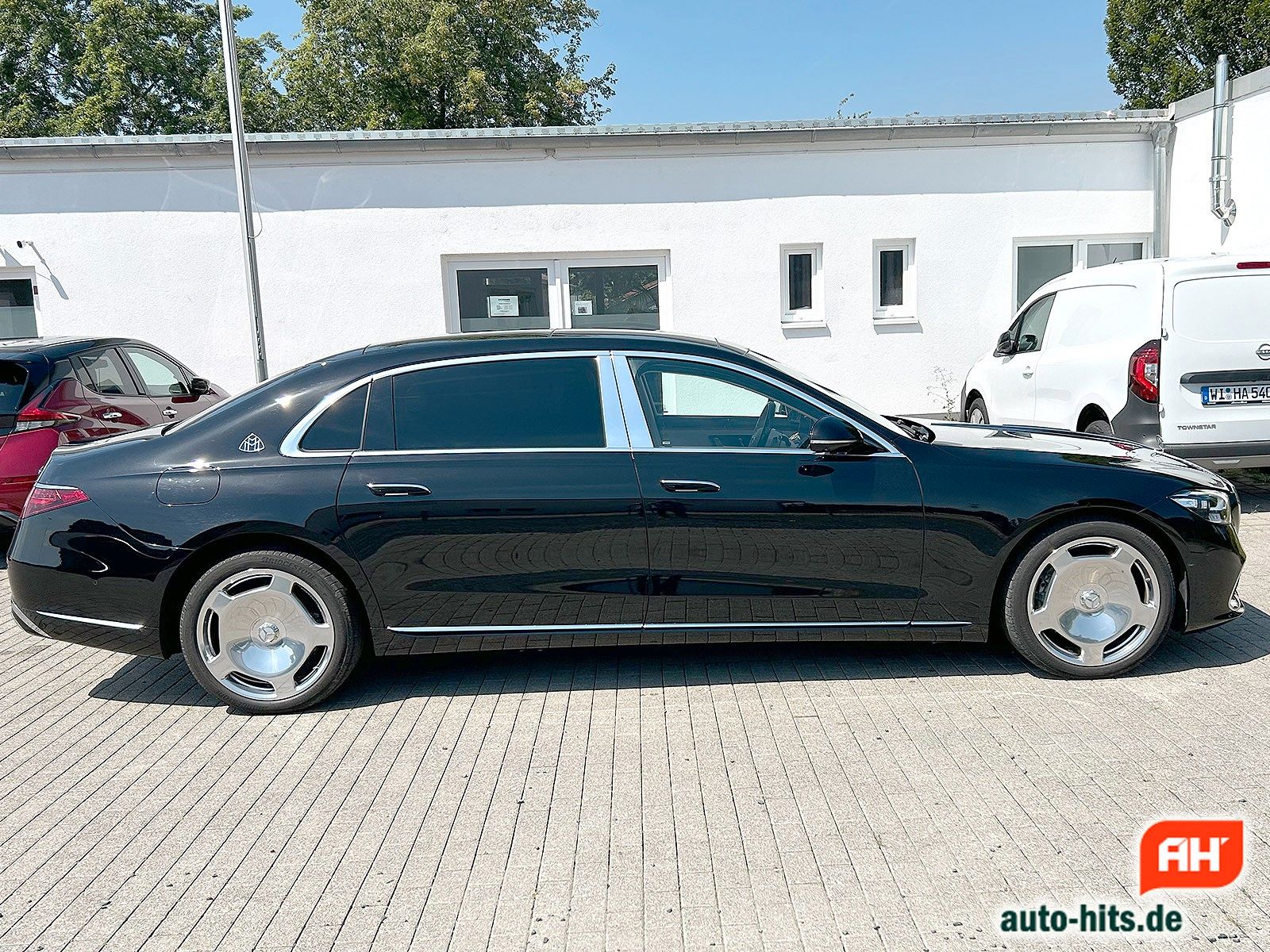 Mercedes-Benz S 580 Maybach 4MATIC - Samsaru's Car Outlet
