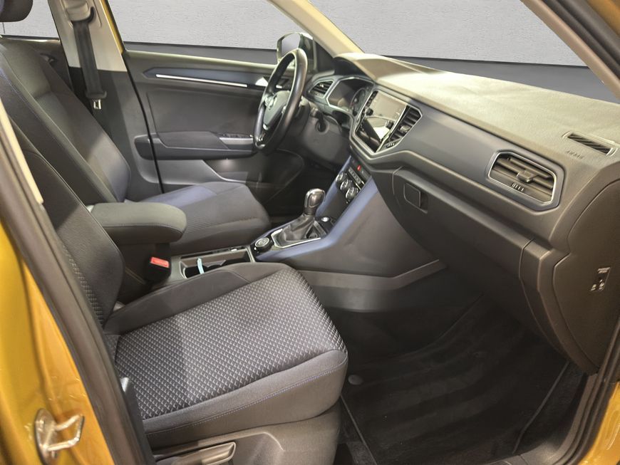 Volkswagen T-Roc 2.0 TDI 4MOTION UNITED - Samsaru's Car Outlet