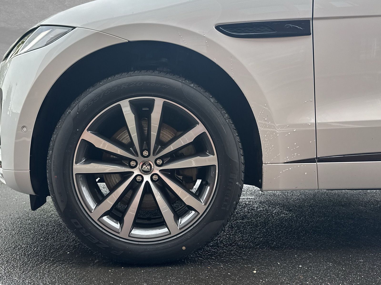 Jaguar F-Pace D300 AWD R-Dynamic SE 90th / HUD / Winter