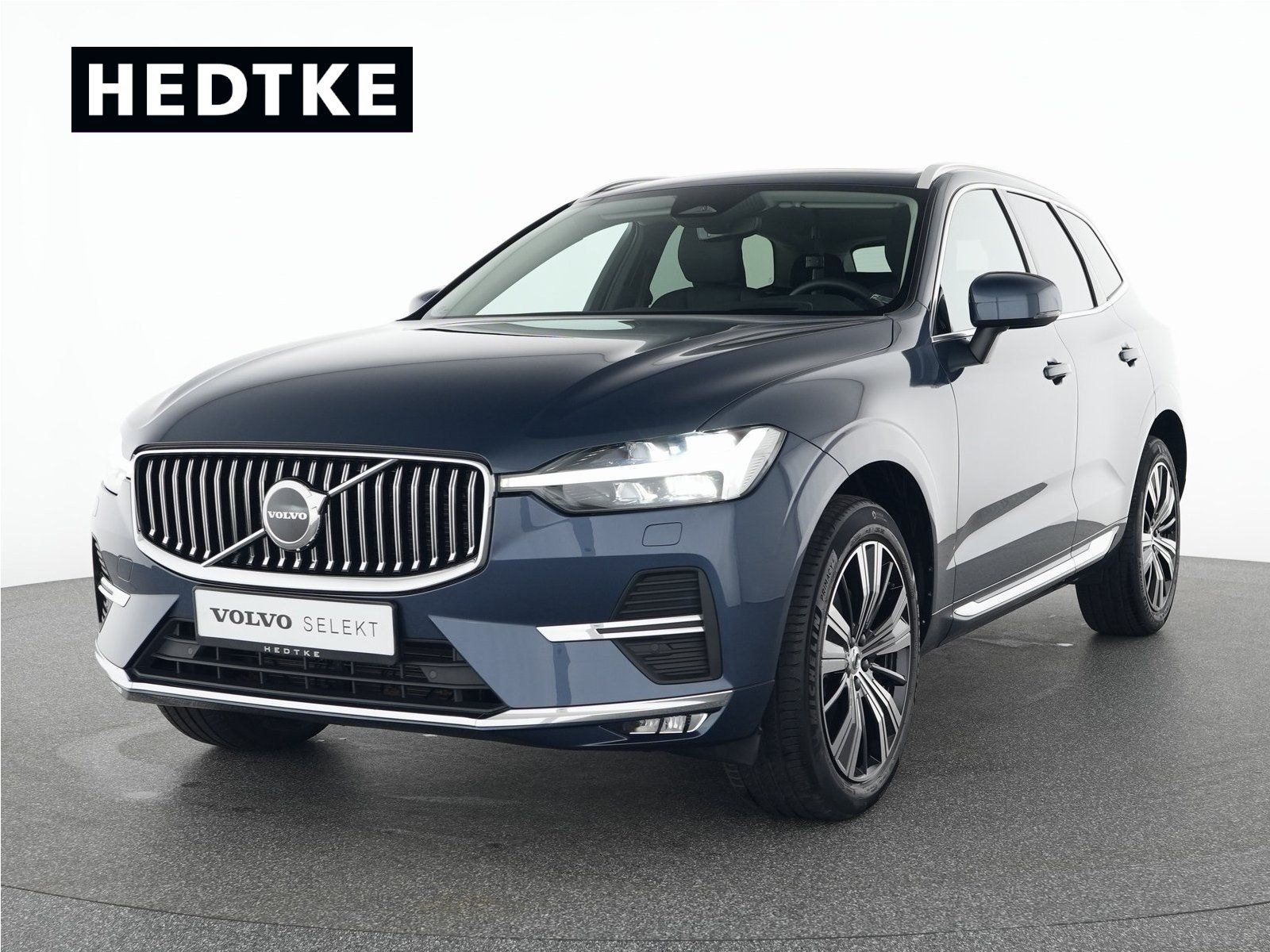 Volvo XC60 B5 AWD Ultimate Bright SONDERFINANZ: 1,99%*