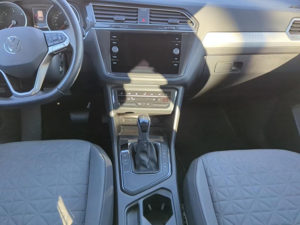 Volkswagen Tiguan Life 2.0 TDI DSG - Samsaru's Car Outlet