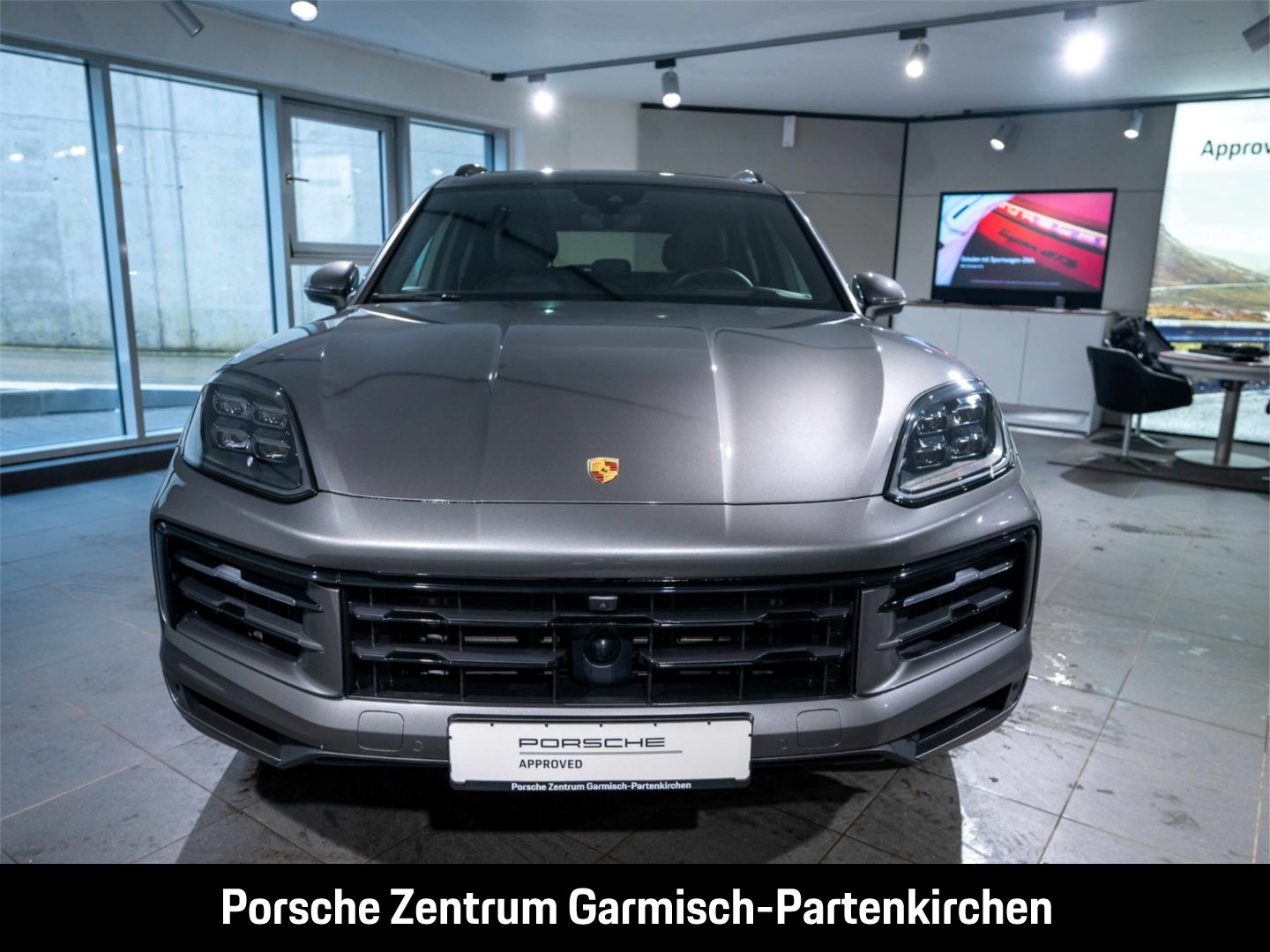 Porsche Cayenne E-Hybrid 360Kamera HUD hinten LenkradHZG