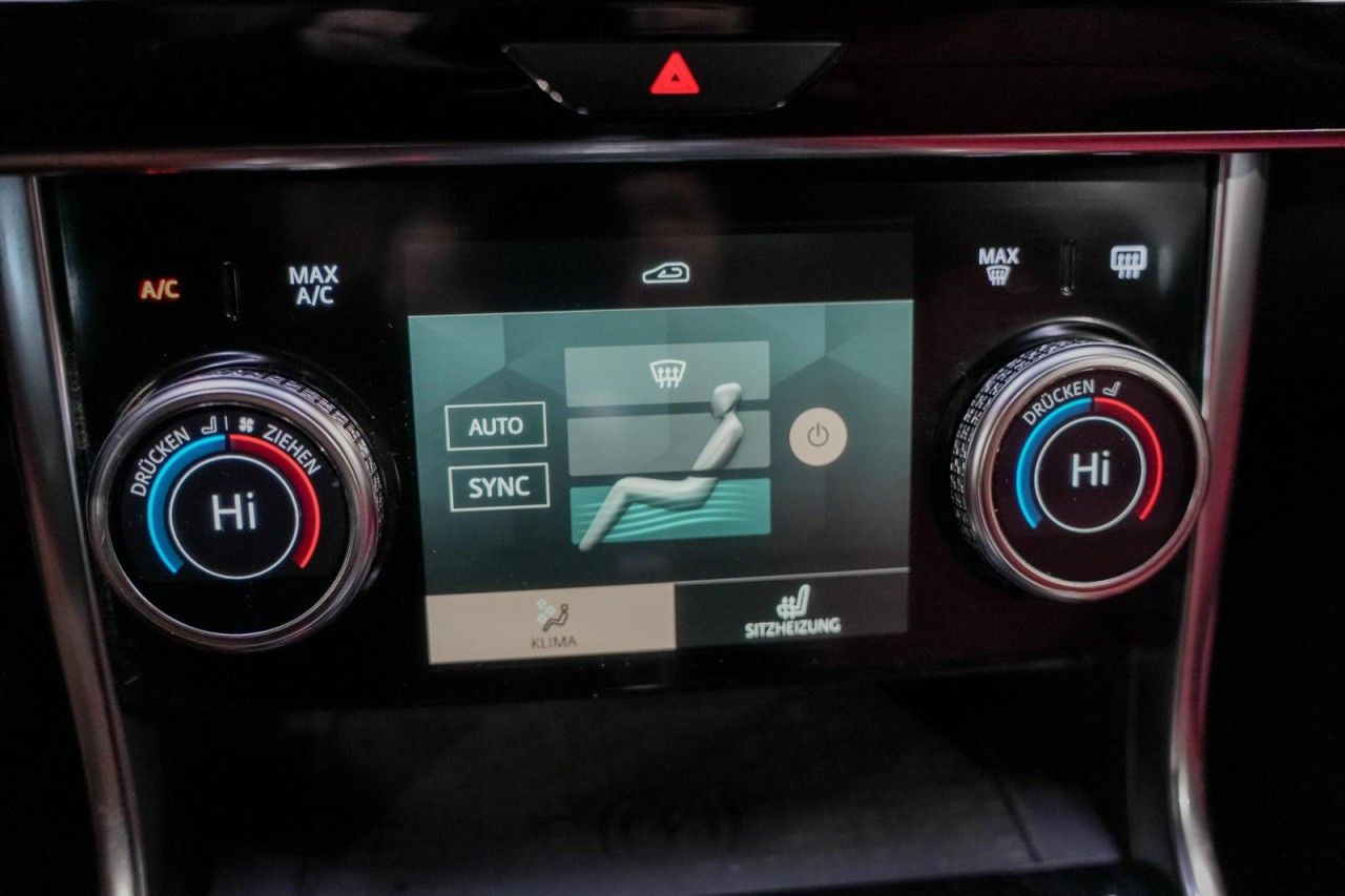 Jaguar XE 2.0 R-Dynamic Black AWD NAVI Matrix LED RFK