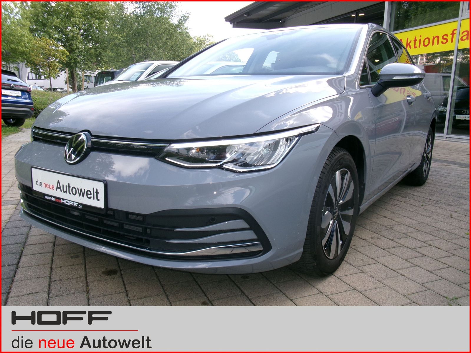 Volkswagen Golf VIII 1.0 eTSI Move - Samsaru's Car Outlet