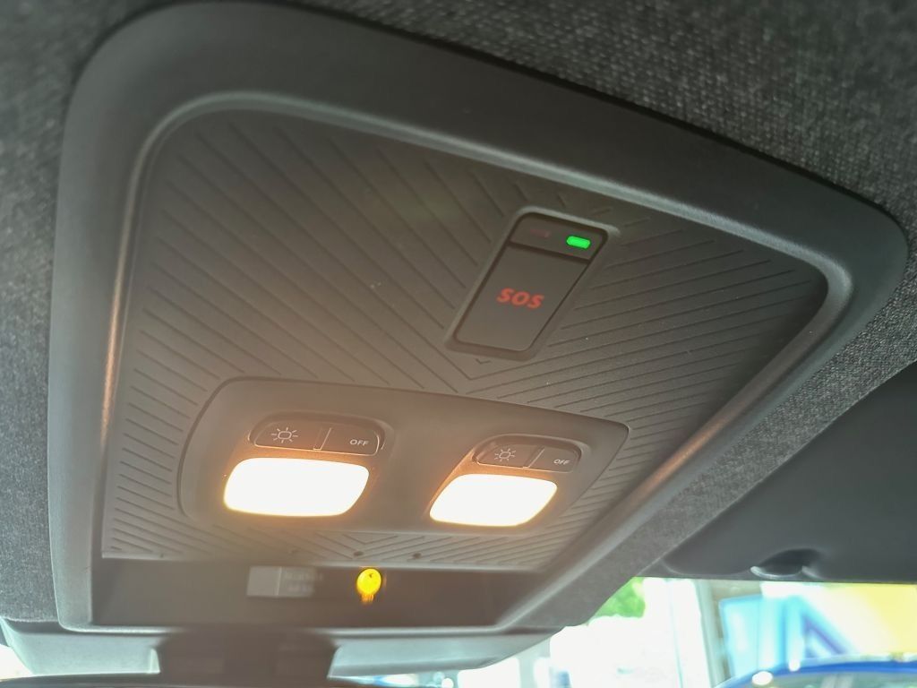 Dacia Duster Extreme HYBRID 140 - Samsaru's Car Outlet