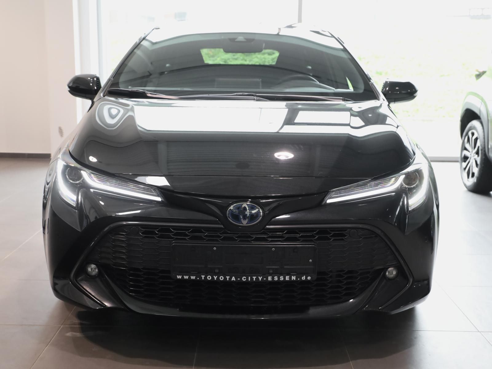 Toyota Corolla 2.0 TS Hybrid Team D SHZ PDC KLIMA LM-Fe