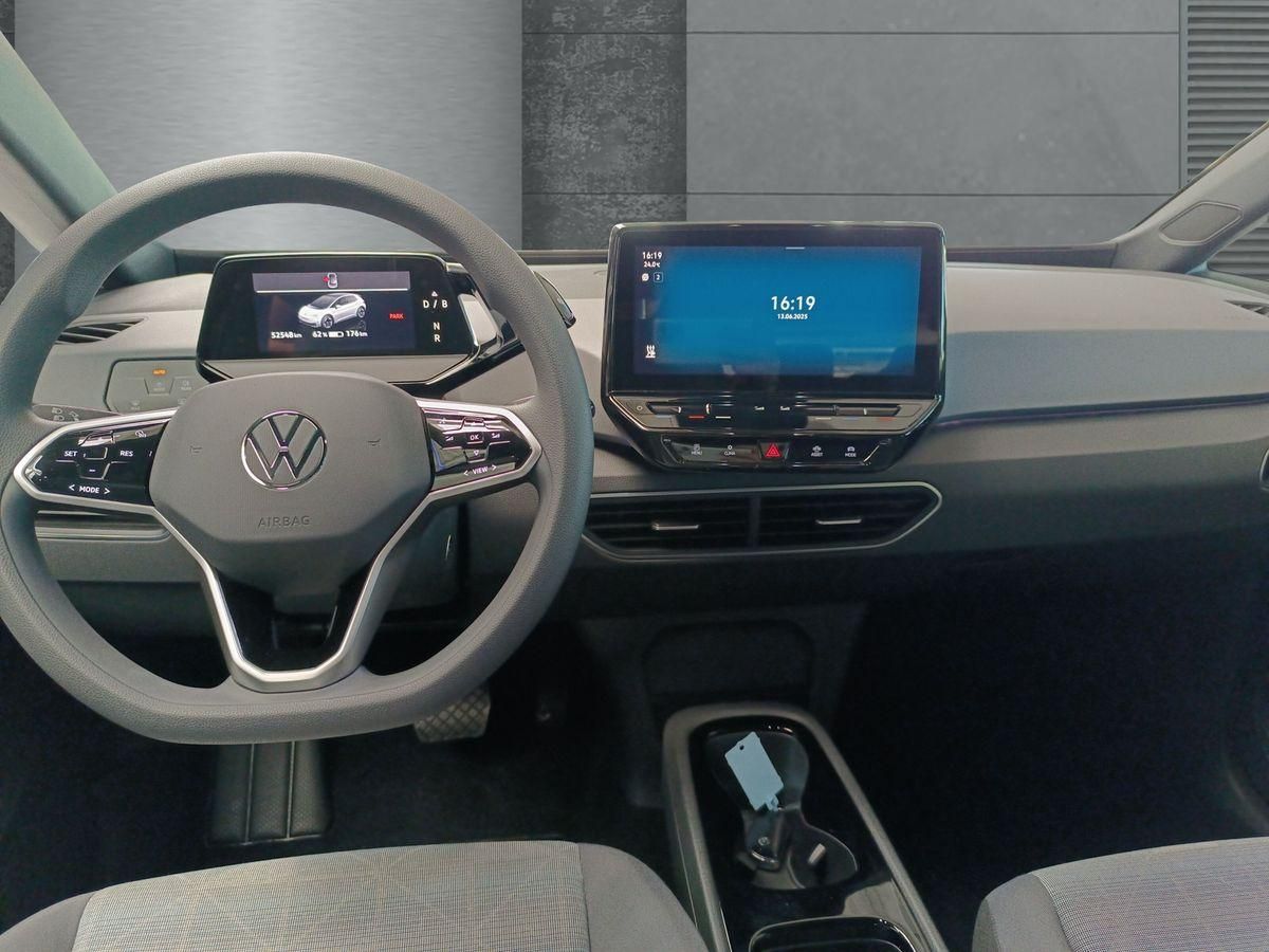 Volkswagen ID.3 45 KWh PURE PERFORMANCE - Samsaru's Car Outlet