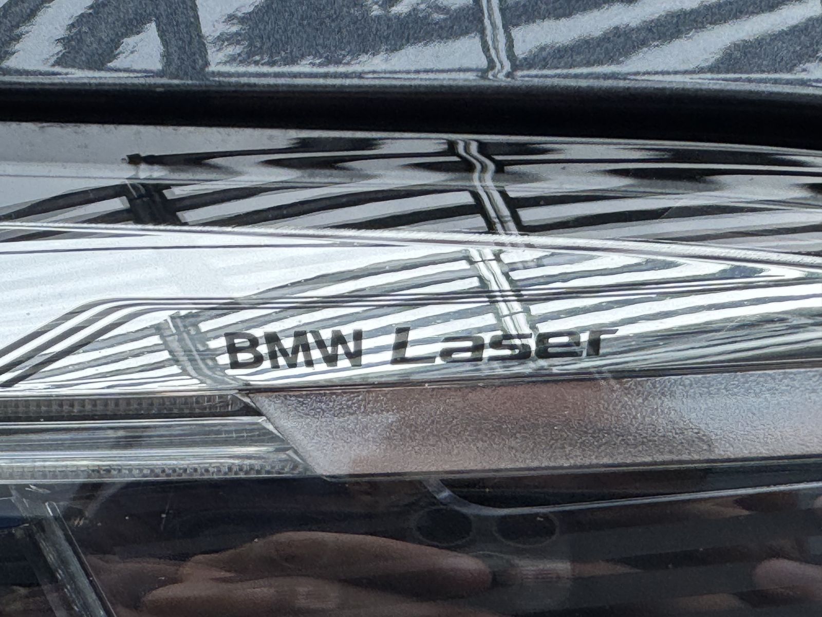 BMW X6 xDrive30d M Sport AHK PANO LASER Sitzklima