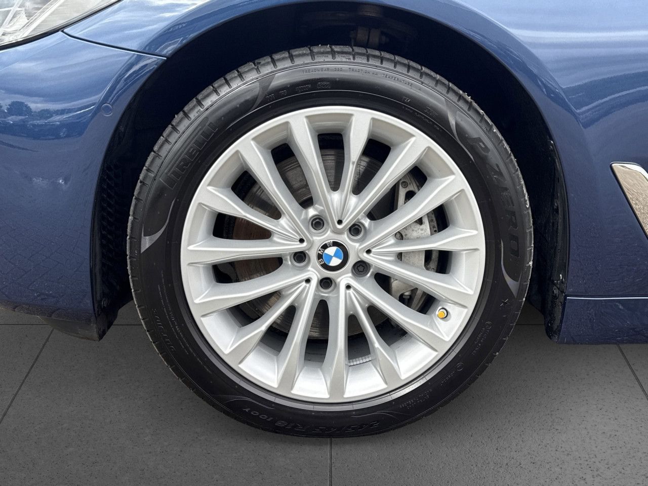 BMW 530dLuxury,LivePro,HUD,HiFi,Laser,DAPRO,Integral