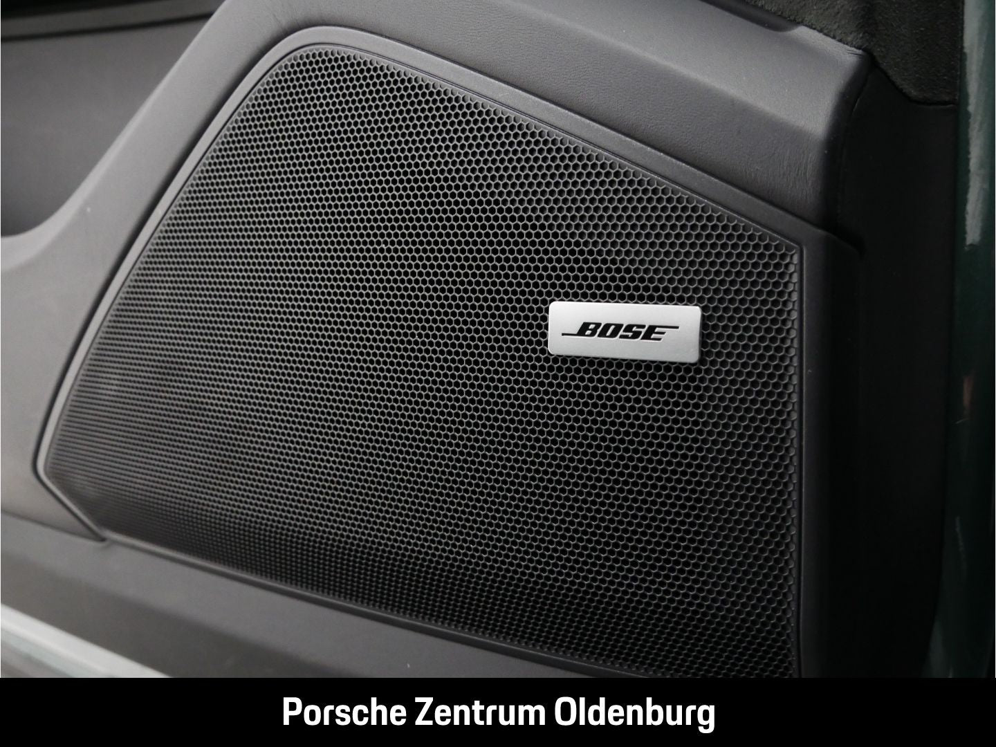 Porsche Cayenne Turbo E-Hybrid Coupe mit GT-Paket PTS