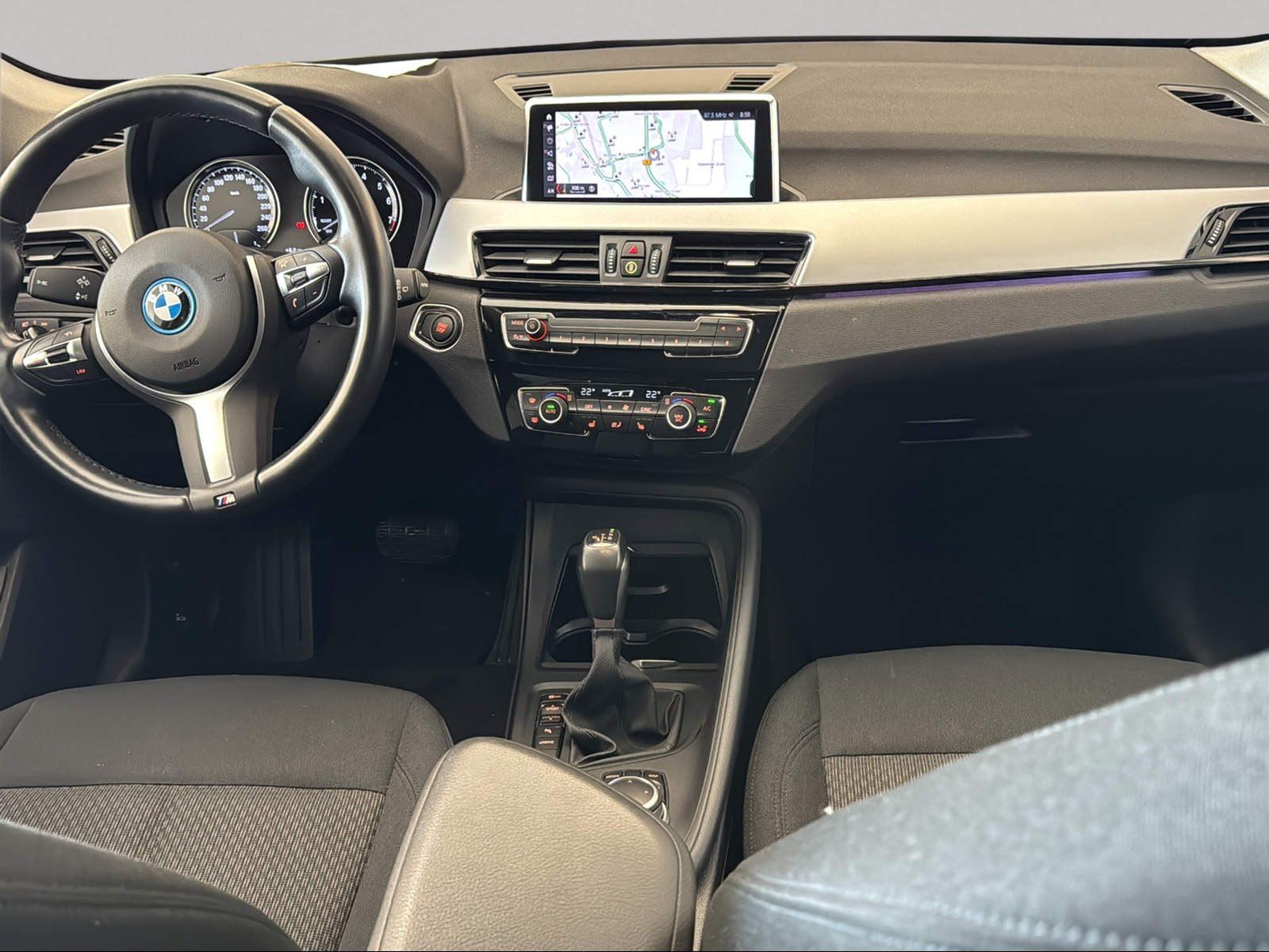BMW X1 xDrive25e - Samsaru's Car Outlet