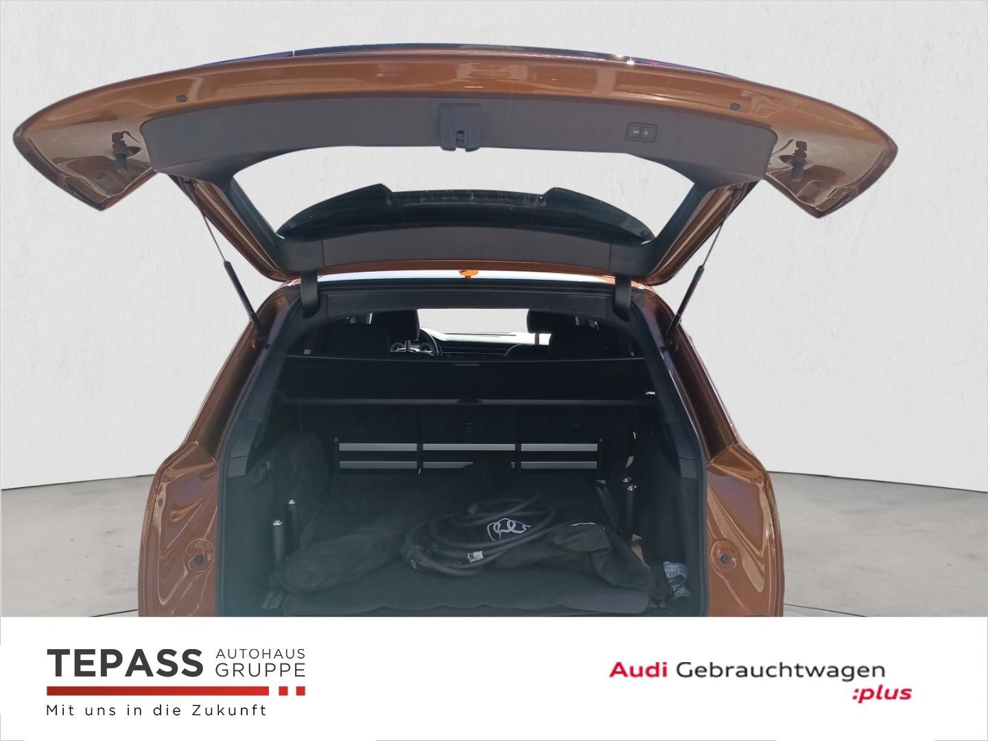 Audi Q7 55 TFSI e S LINE AHK PANO NAVI B&O LUFT HUD