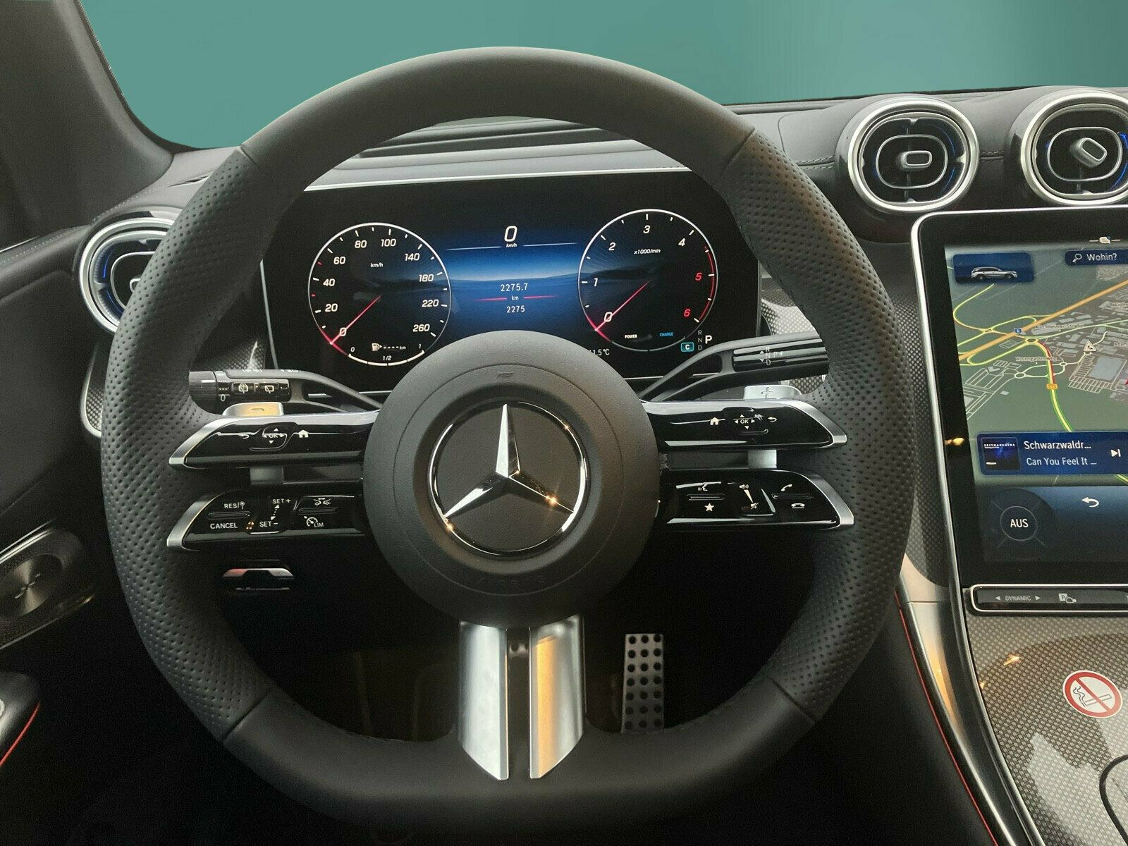 Mercedes-Benz GLC 220 d 4M AMG+NIGHT+AHK+DISTRO+PANO+BURME+HUD