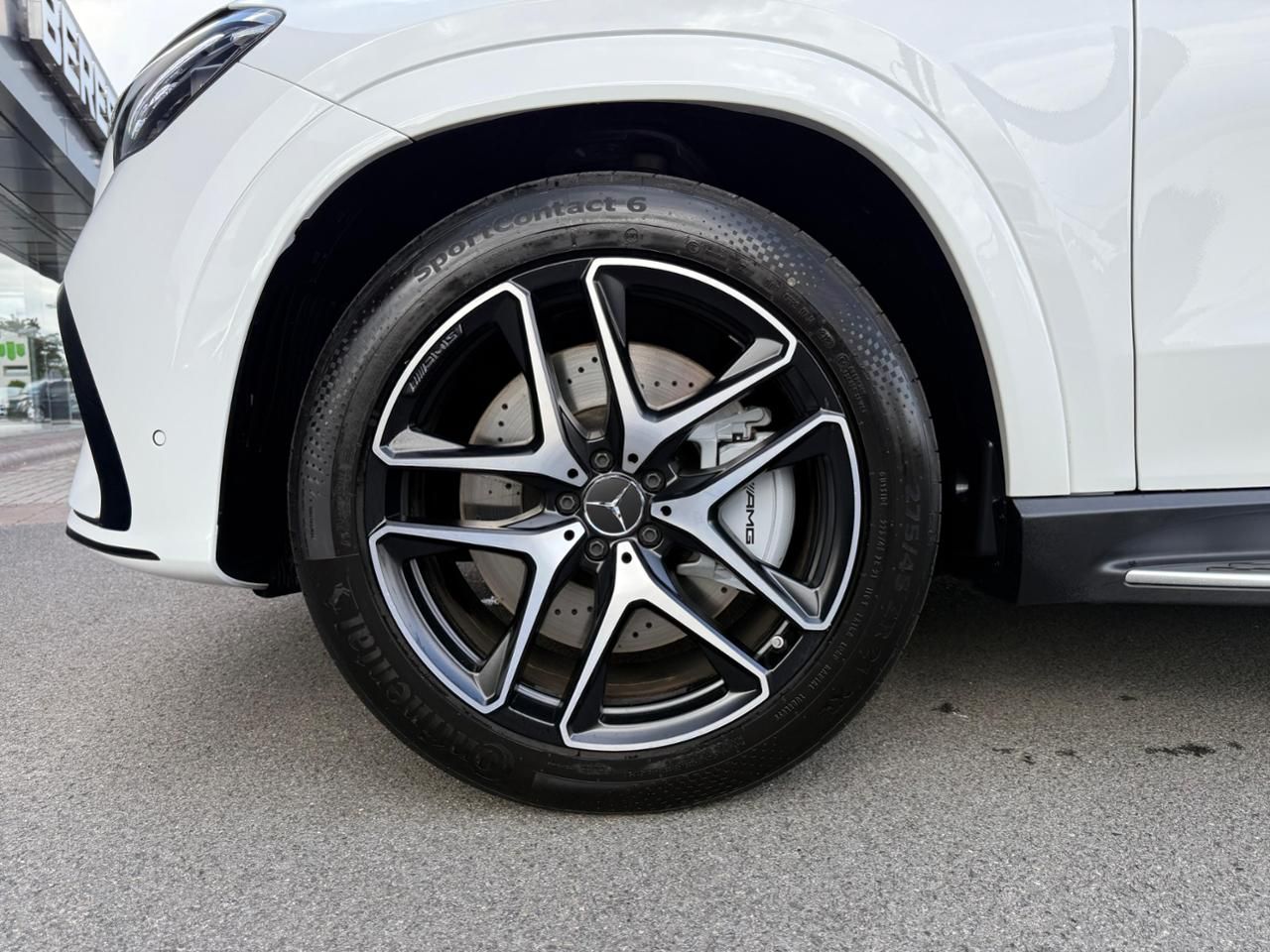 Mercedes-Benz GLE 53 AMG 4M+ Night StHzg AHK Pano HUD 21 Zoll