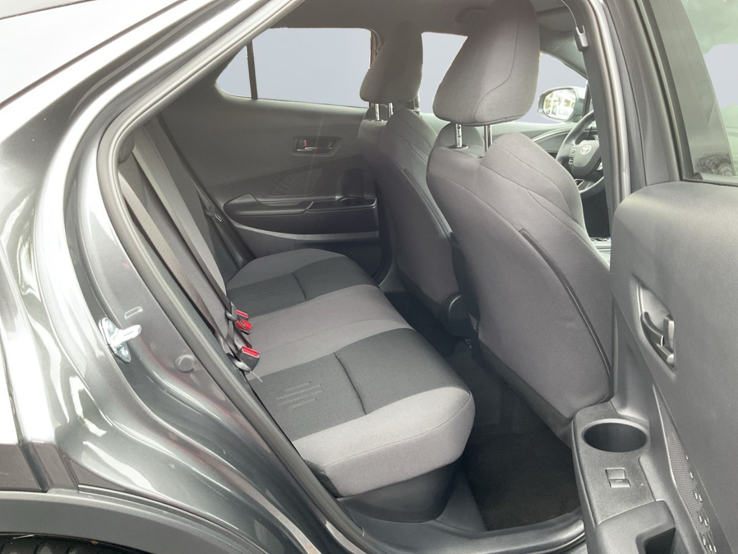 Toyota C-HR 2.0 Hybrid Teamplayer *LED*EZ2025*CAM*SHZ*