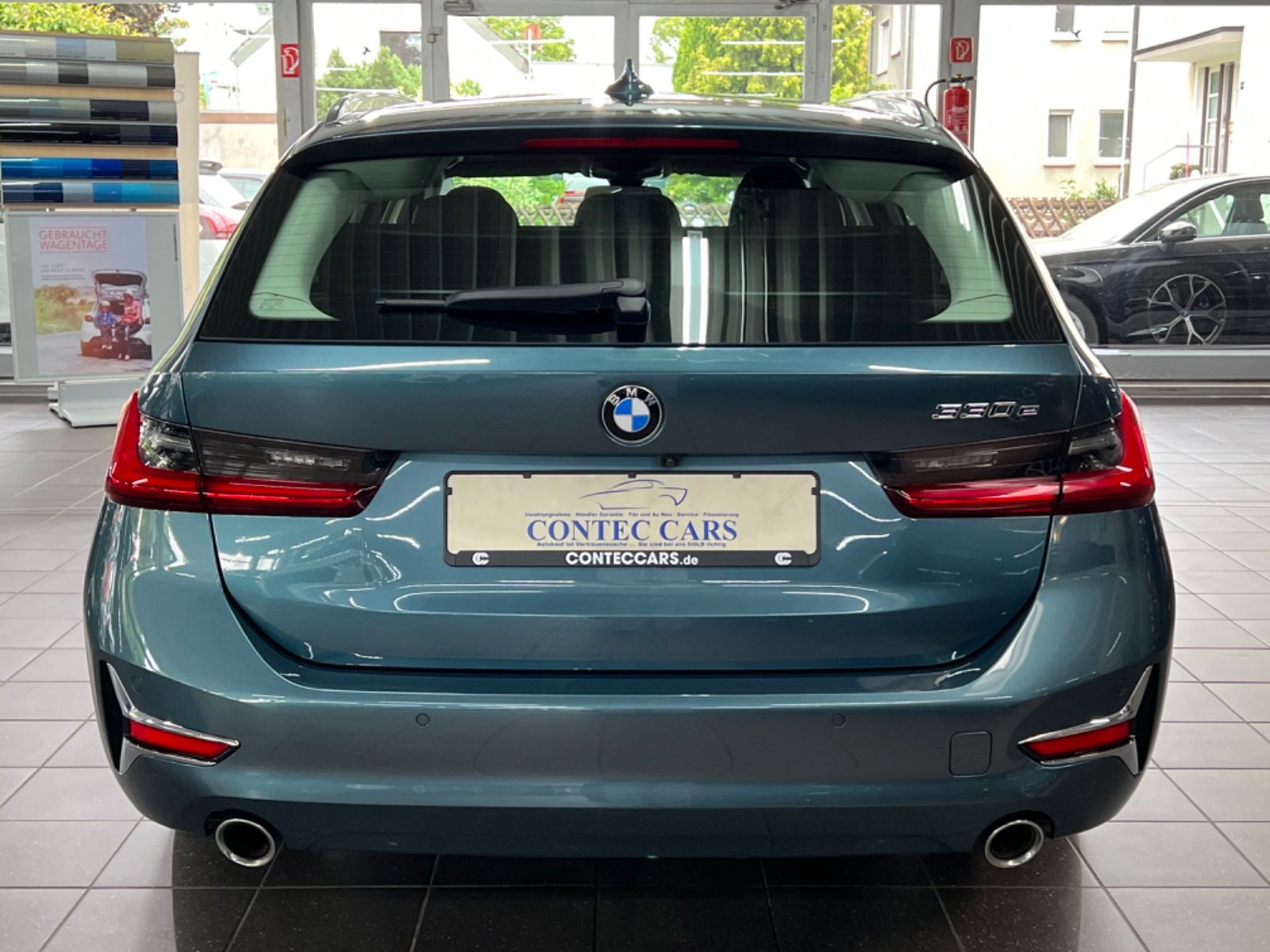 BMW 330e Touring Luxury Line - Samsaru's Car Outlet