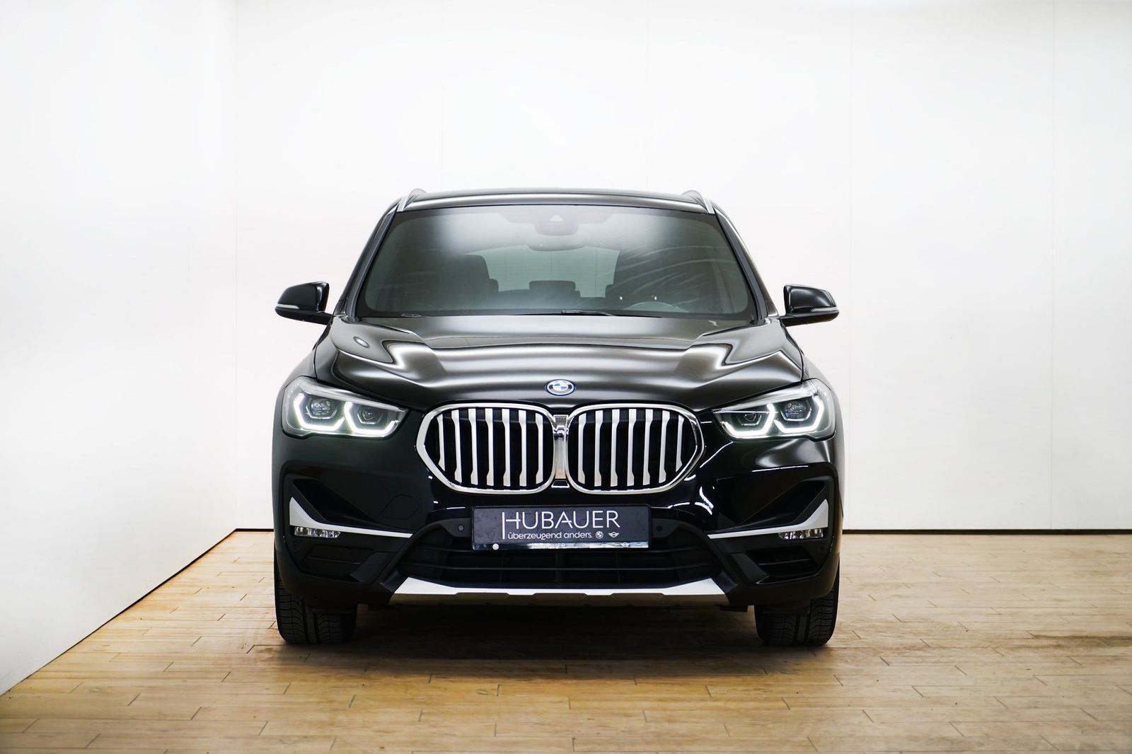 BMW X1 xDrive25e xLine - Samsaru's Car Outlet