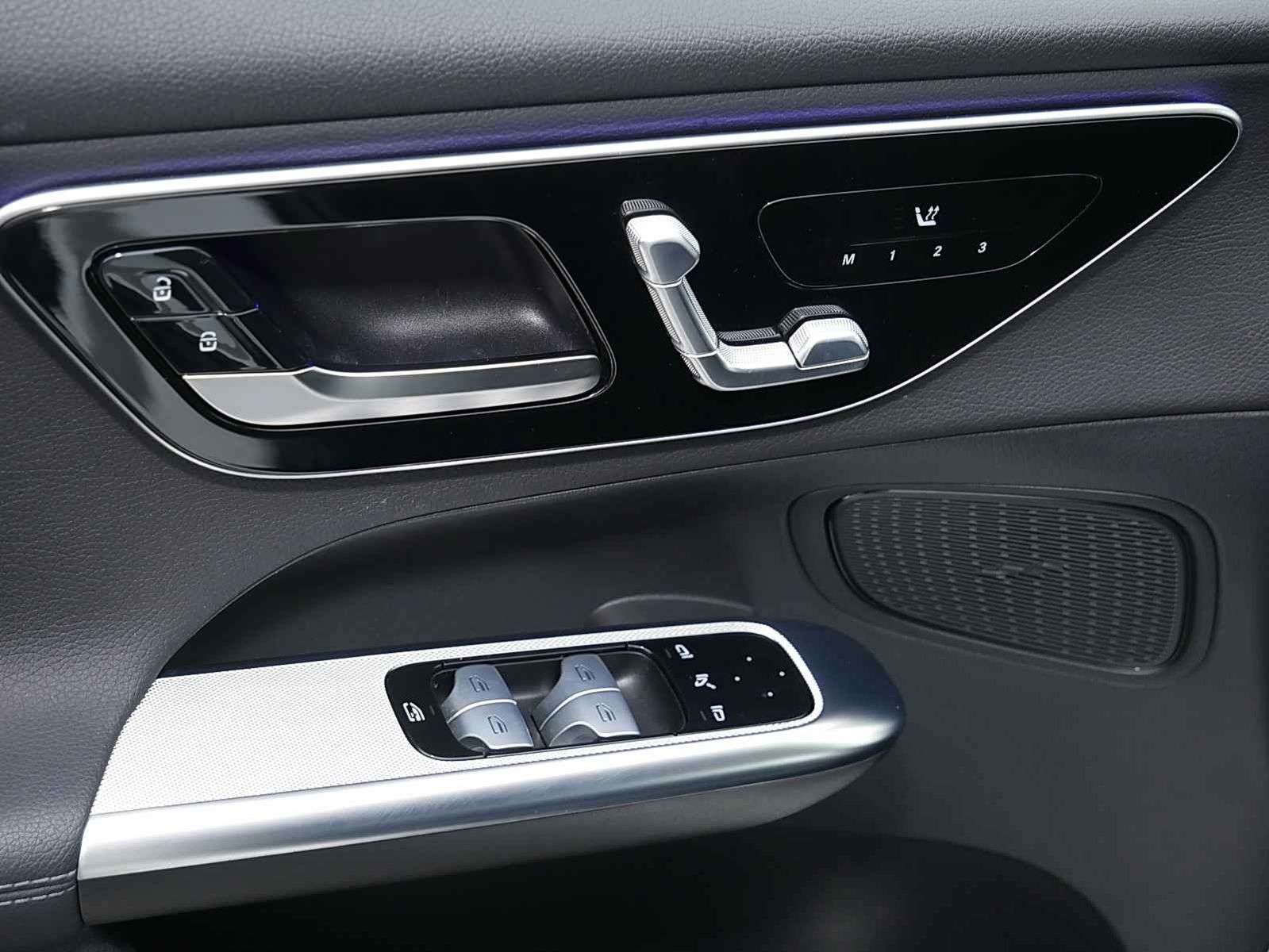 Mercedes-Benz GLC 300 de 4M Coupé AVANTGARDE - Samsaru's Car Outlet