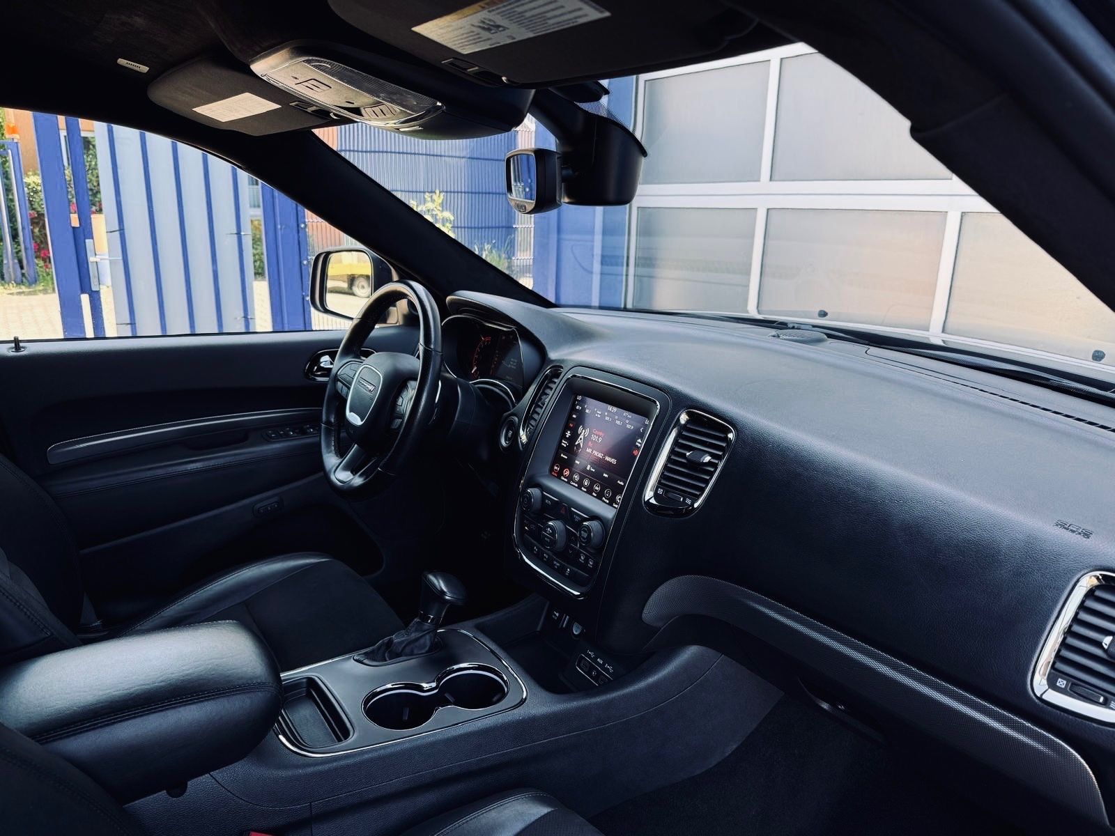 Dodge EU*V8*LPG*AHK*NAVI*TV*LED*7 SITZER*GARANTI*SERVI
