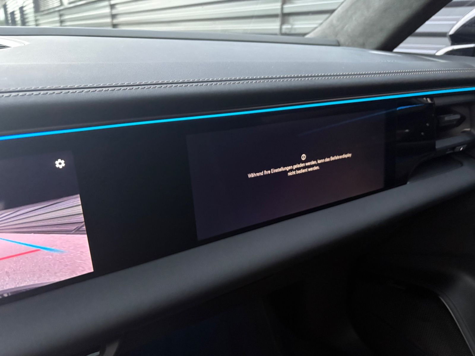Porsche Macan E Turbo - Samsaru's Car Outlet