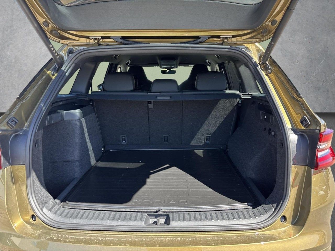 Skoda Kodiaq 1.5 TSI iV Sportline Klima Navi