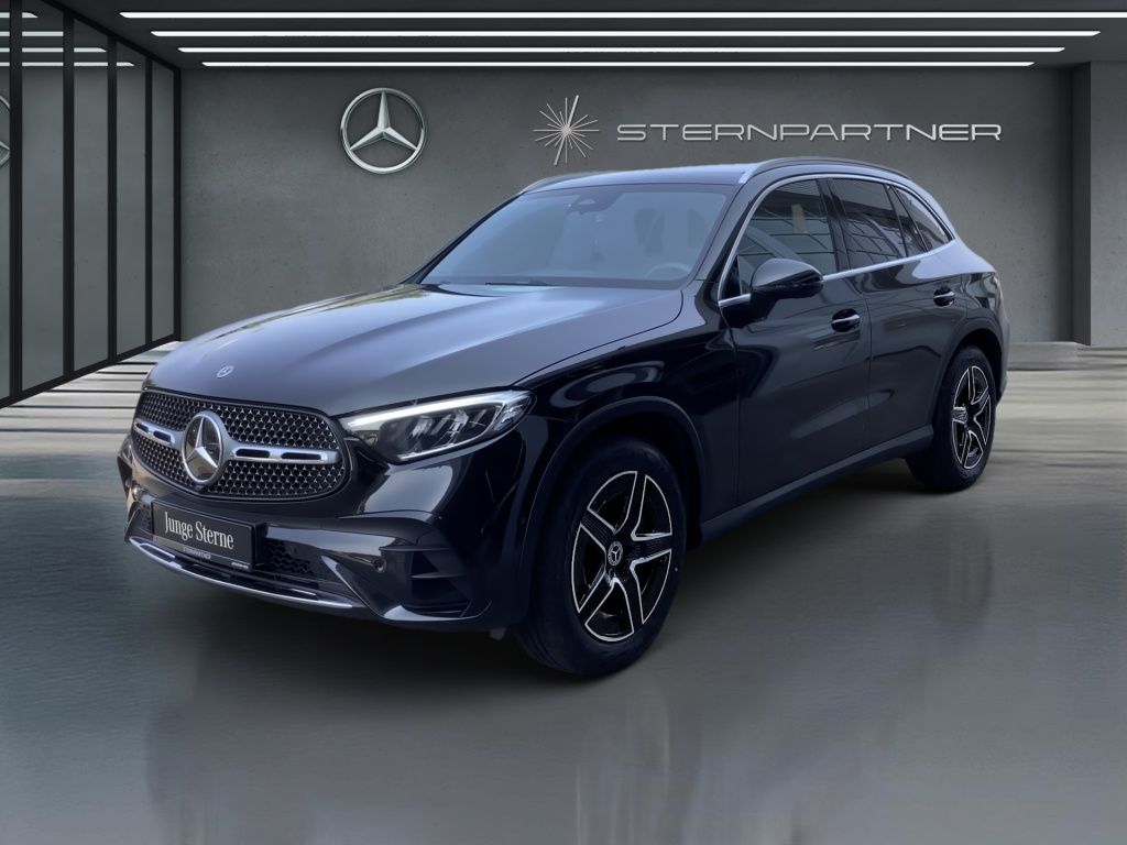 Mercedes-Benz GLC 220 d 4M AMG+KAM+LED+AMBI+TOTW+DIST+PANO+AHK