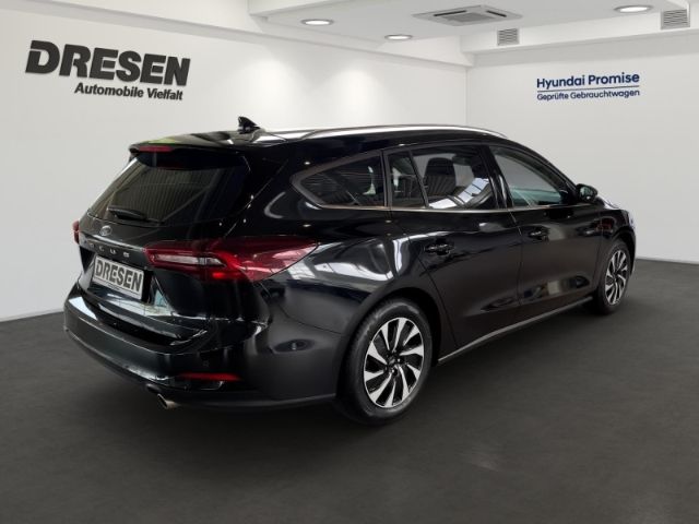 Ford Focus Turnier 1.0 Titanium+Lenkradheizung+Sitzhe