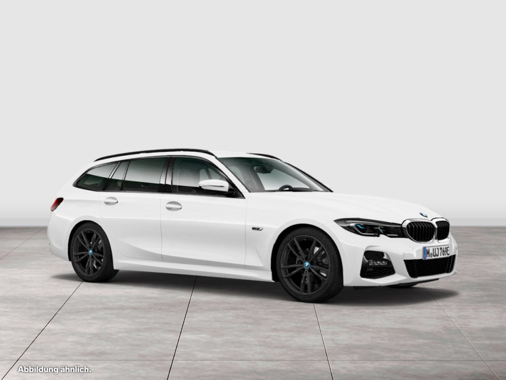 BMW 330e Touring M Sport - Samsaru's Car Outlet