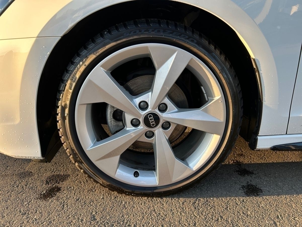Audi A3 Sportback 30 TFSI S line - Samsaru's Car Outlet