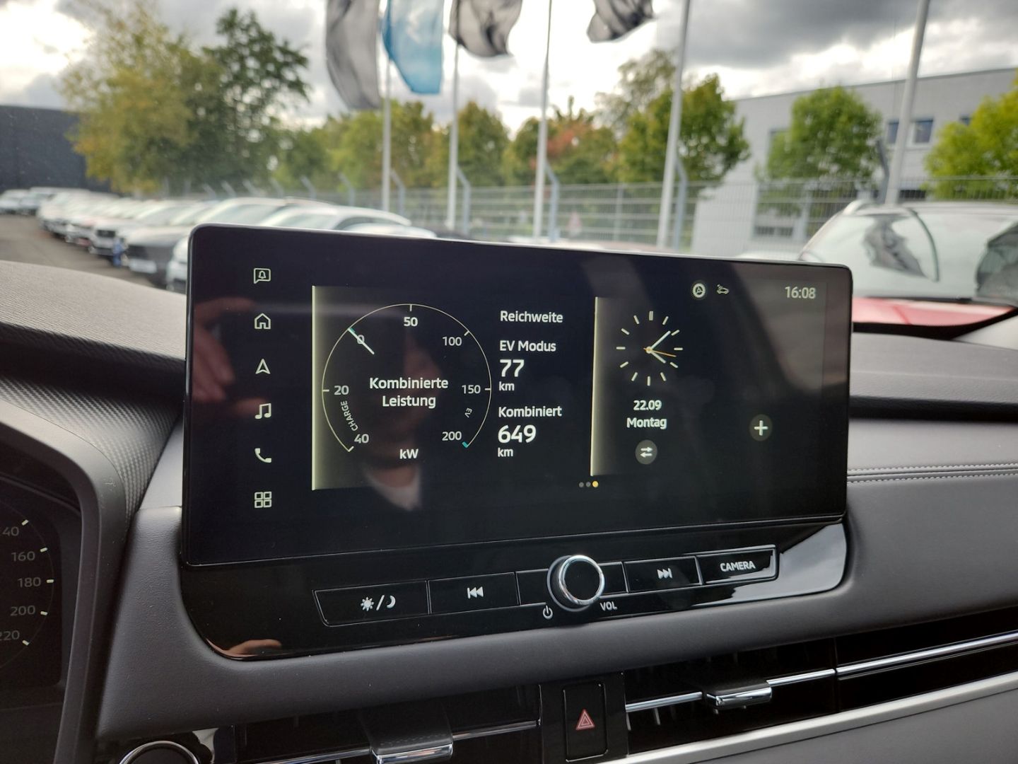 Mitsubishi Plug-in Hybrid Outlander Intro 4WD *neues Modell