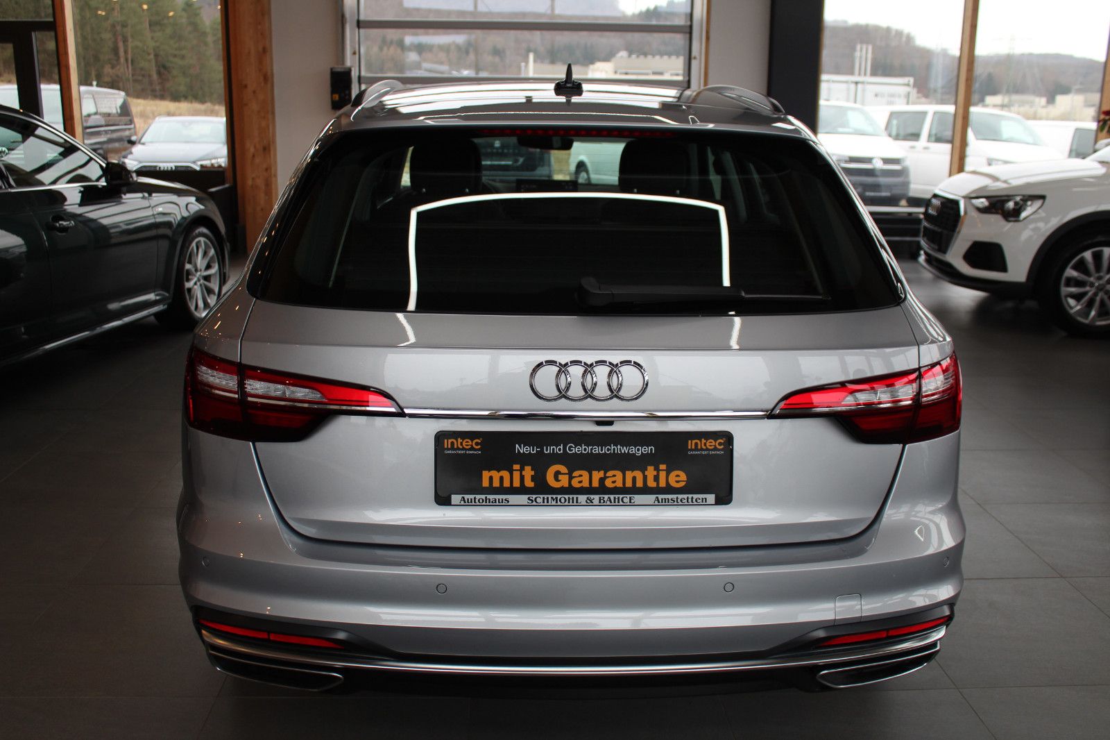 Audi A4 Avant 40 TDI S tronic advanced - Samsaru's Car Outlet