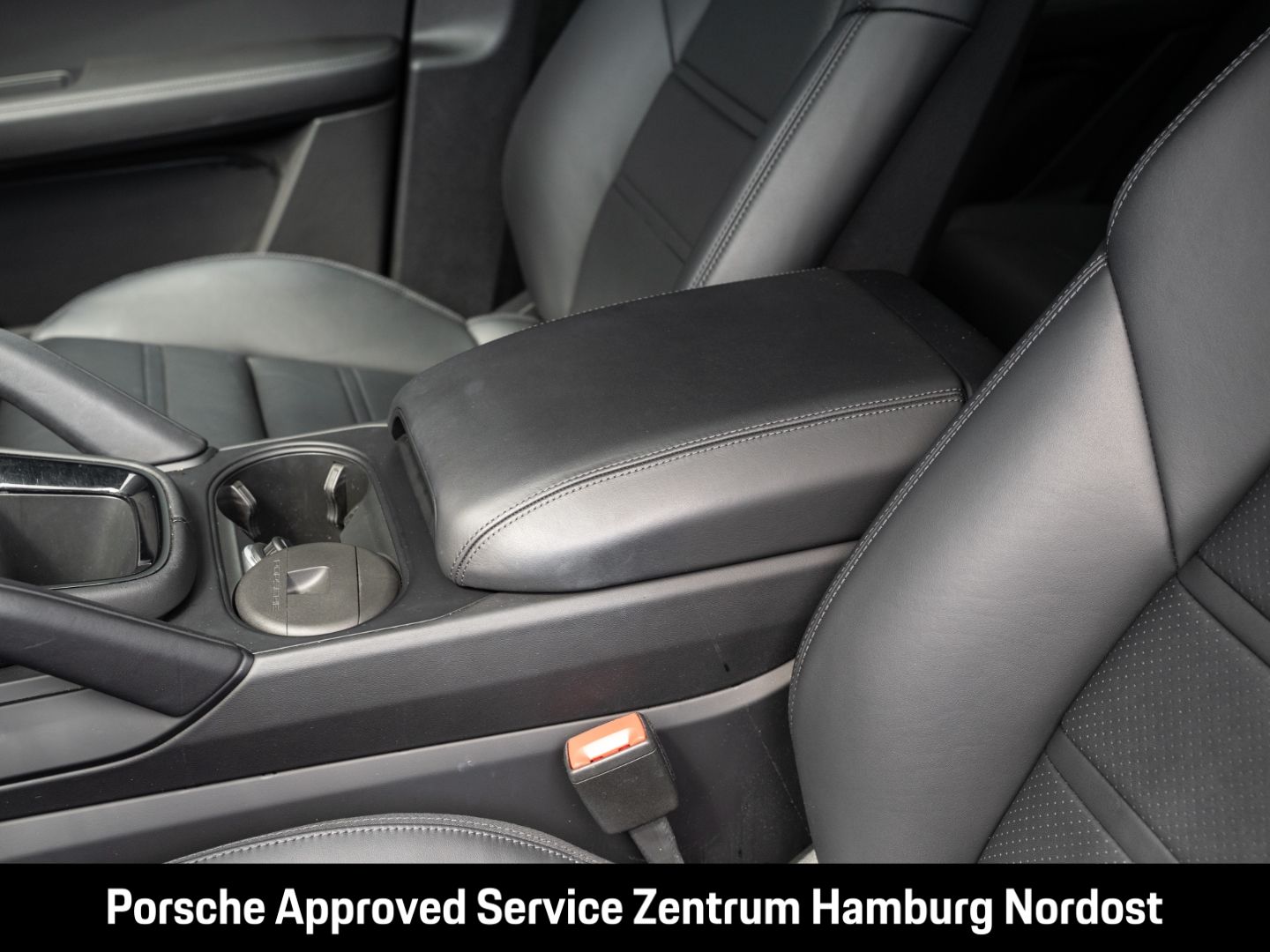 Porsche Cayenne Pano PASM Sportabgas. BOSE HD-Matrix-LED