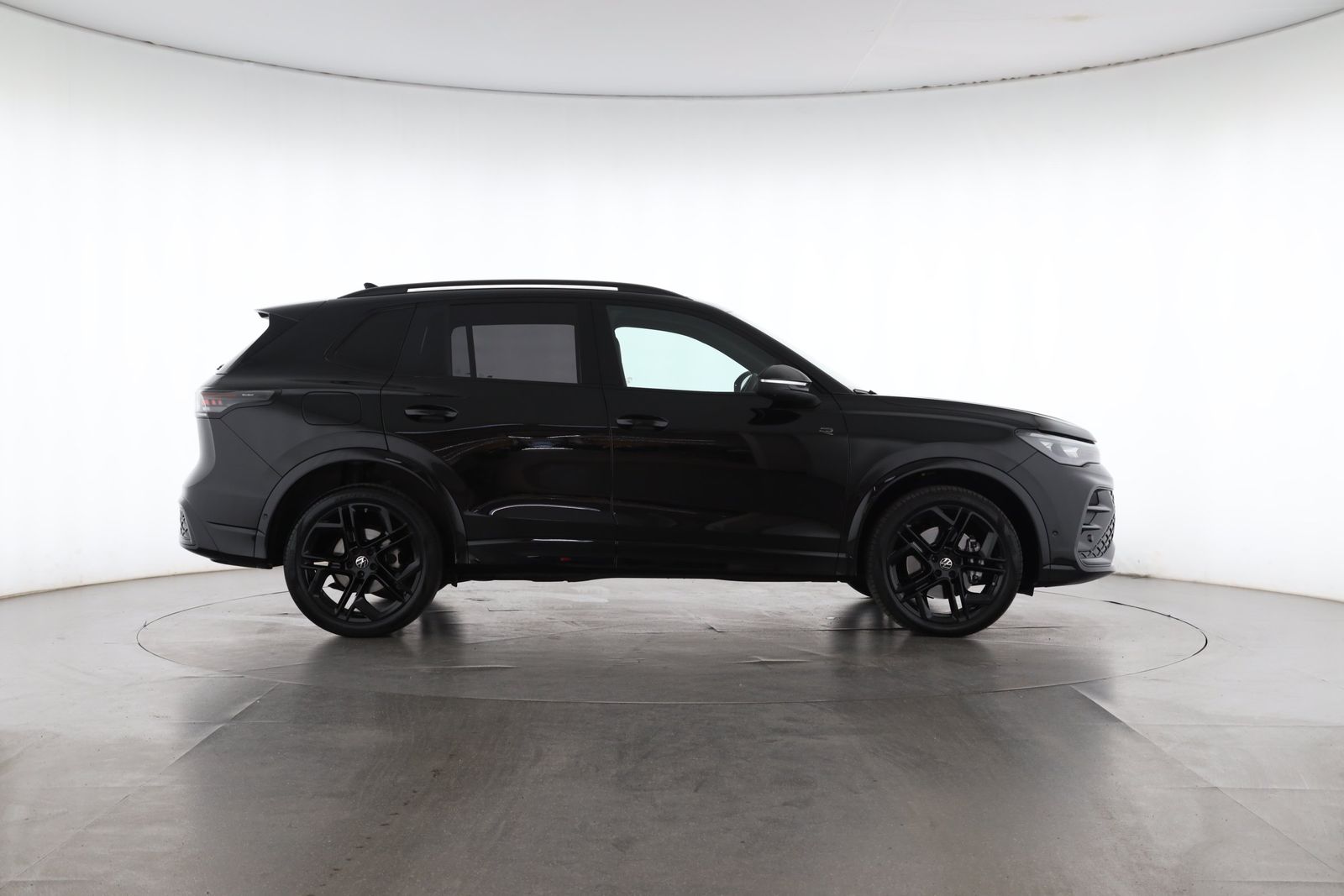 Volkswagen Tiguan 2.0 TDI DSG 4MOTION R-Line BLACK STYLE