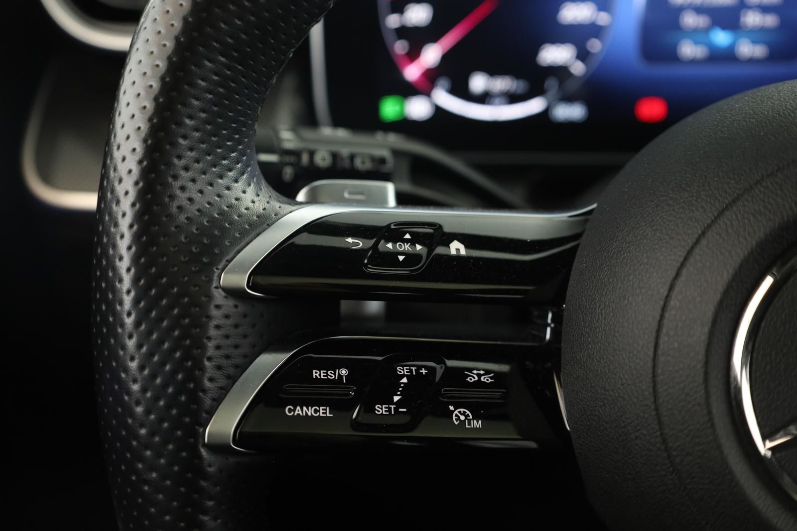 Mercedes-Benz GLC 300 d 4M AMG Advanced Night DIGITAL Pano AHK