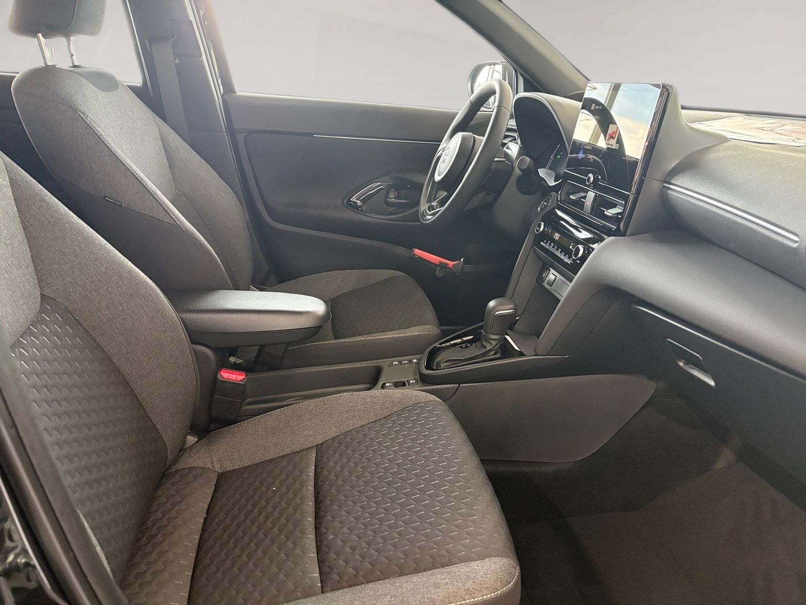 Toyota Yaris Cross 1.5 Teamplayer Winter+Safety ACC+LED