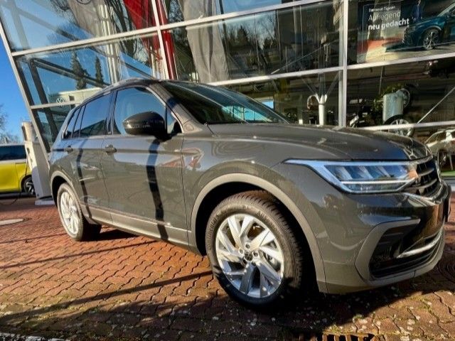 Volkswagen Tiguan 1.5 l TSI Active - Samsaru's Car Outlet
