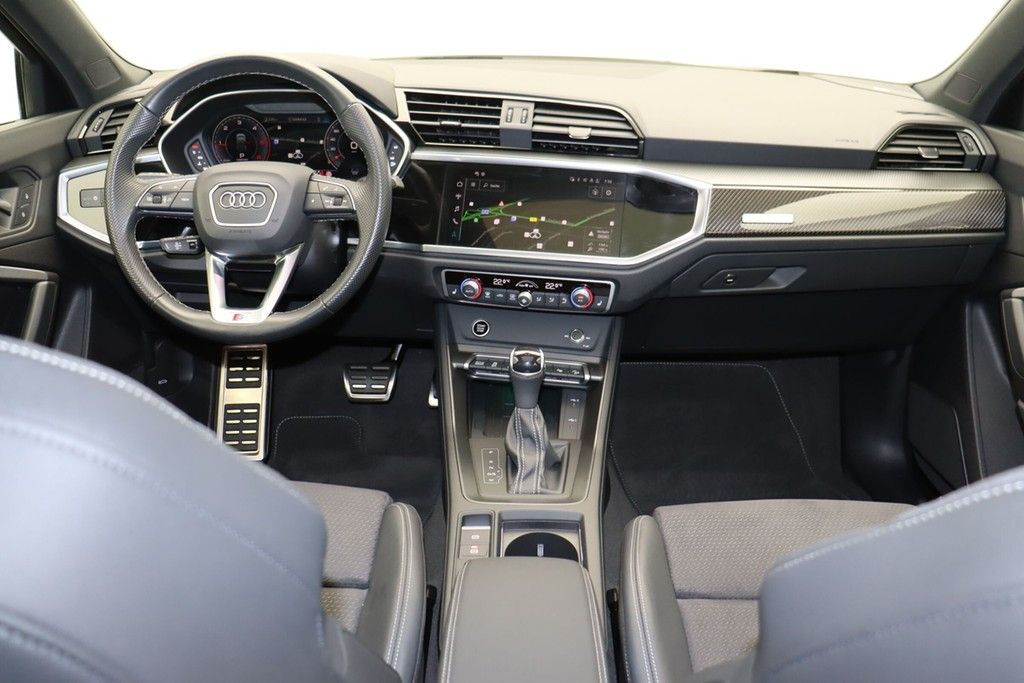 Audi Q3 Sportback 40 TDI quattro S line - Samsaru's Car Outlet