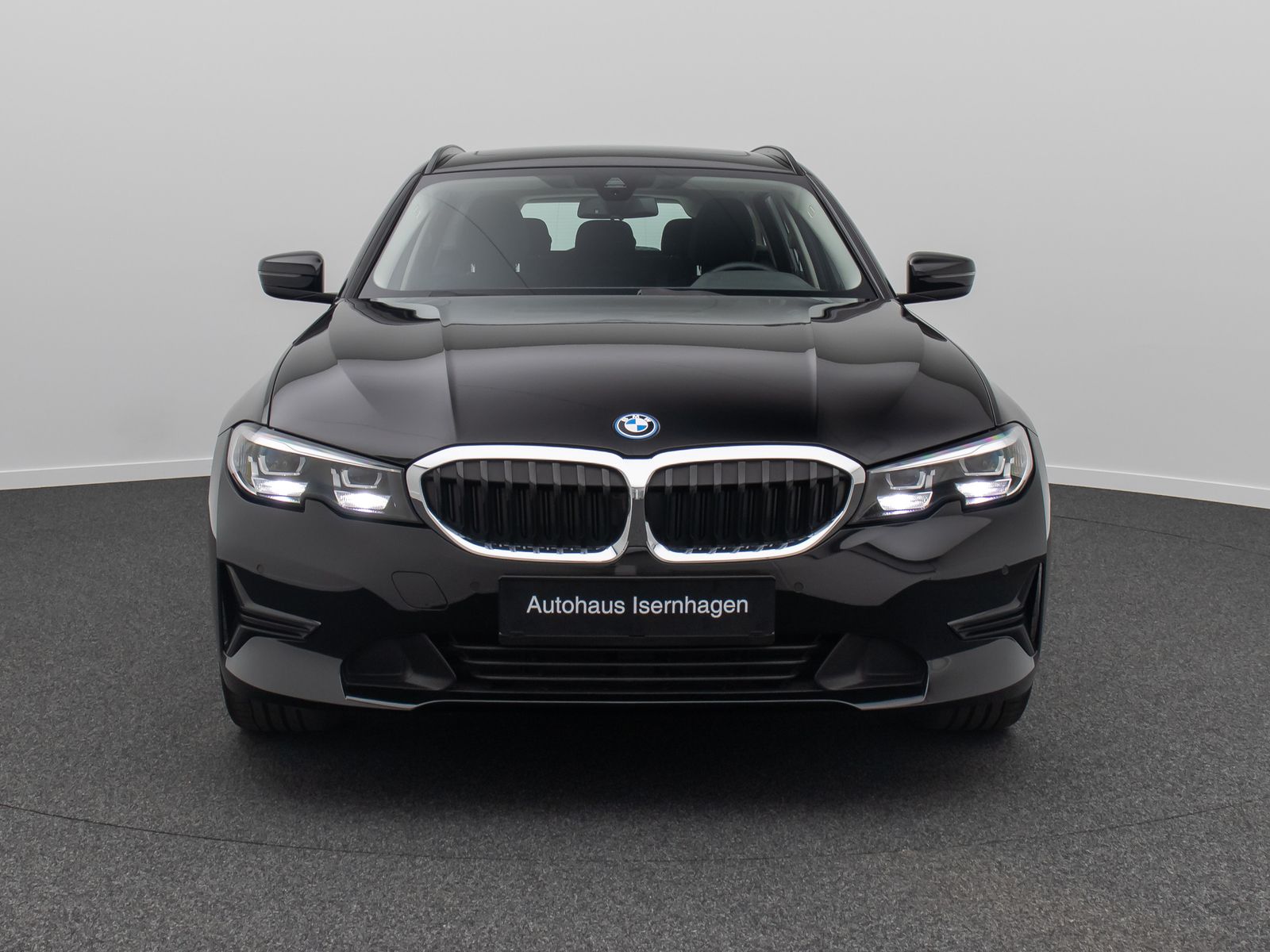 BMW 320e - Samsaru's Car Outlet