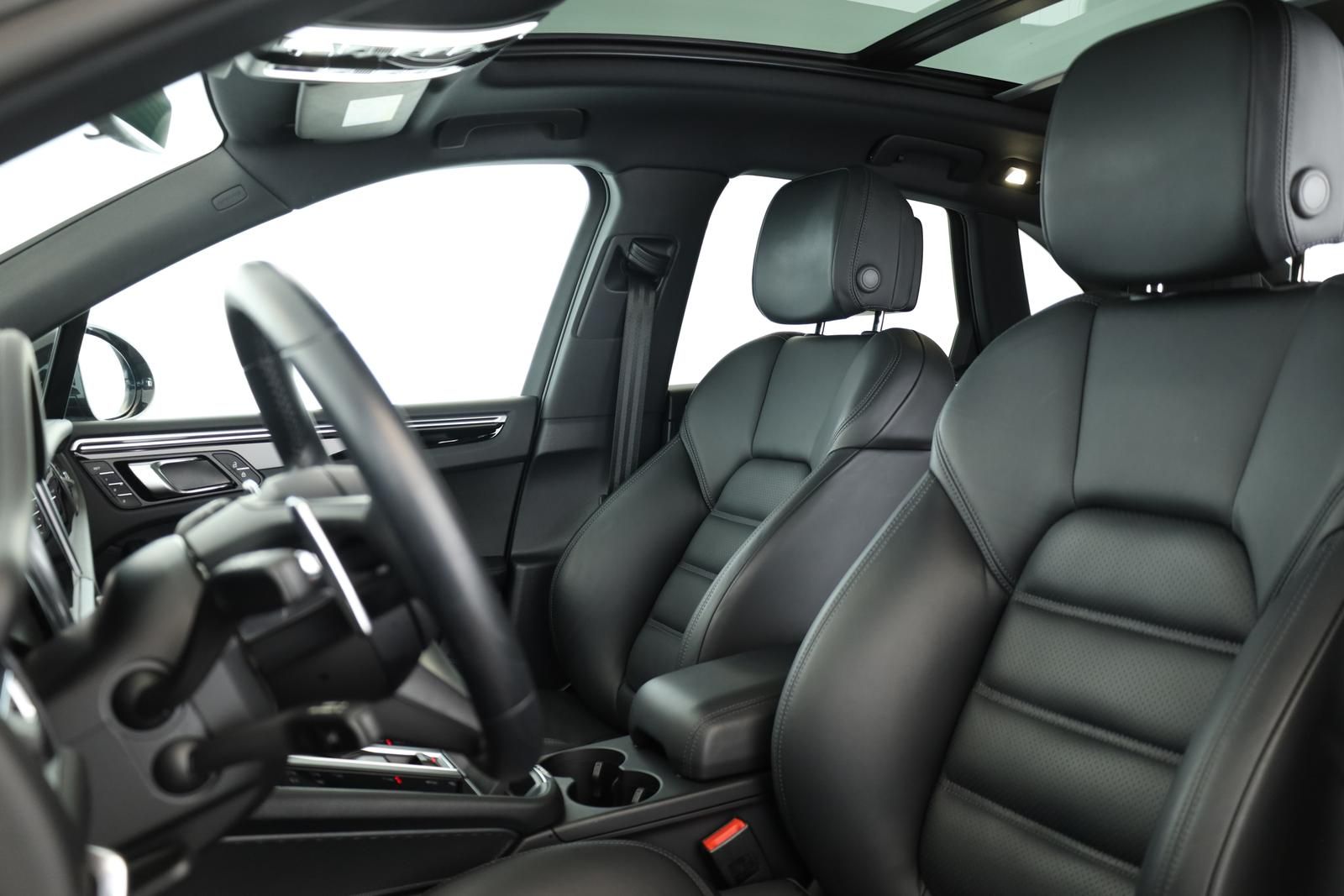 Porsche Macan S - Samsaru's Car Outlet