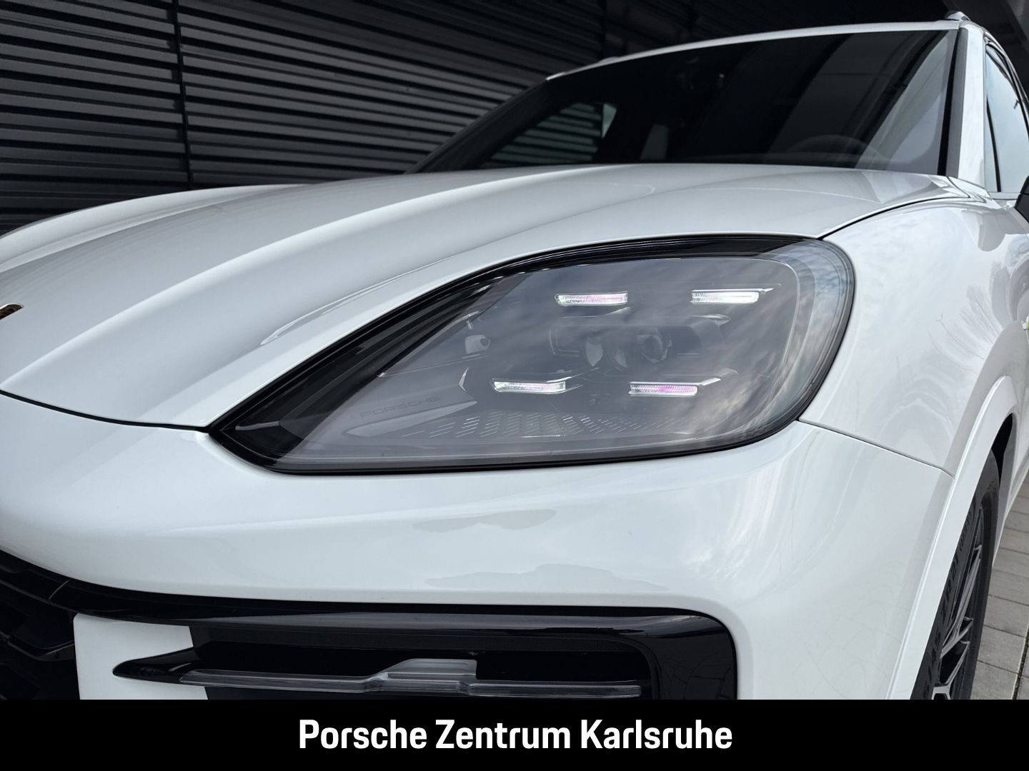 Porsche Cayenne E-Hybrid BOSE LED-Matrix Panoramadach