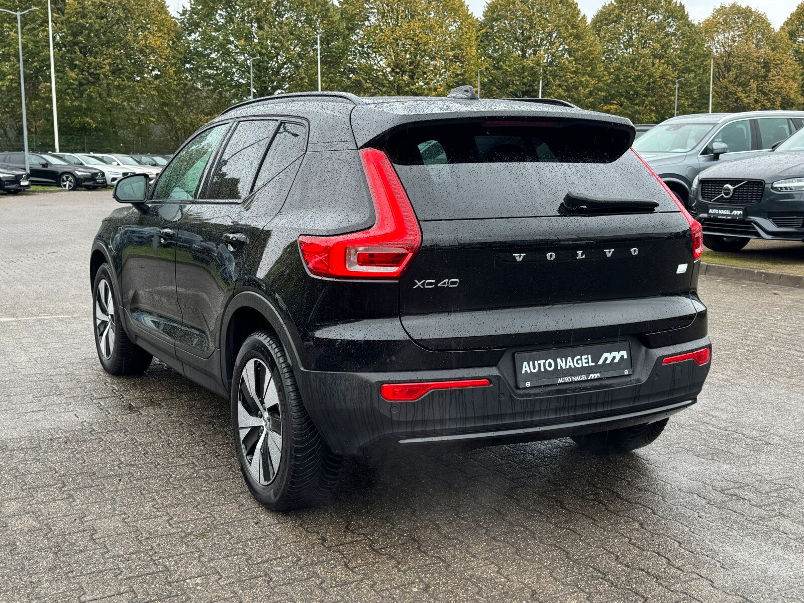Volvo XC40 T4 Plus Dark AHK|FAHRER ASSIST|LED|ACC
